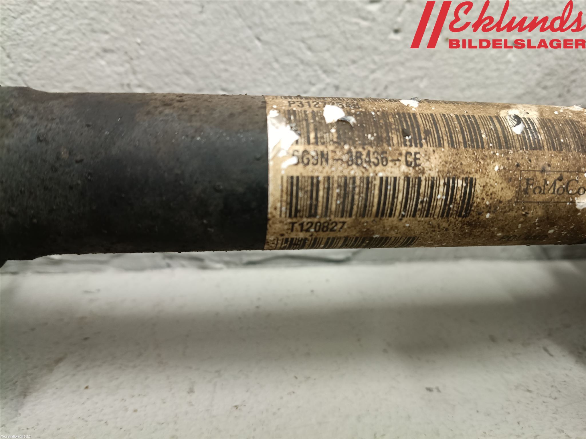 Volvo V70 08-13 Drivaxel Fram Höger