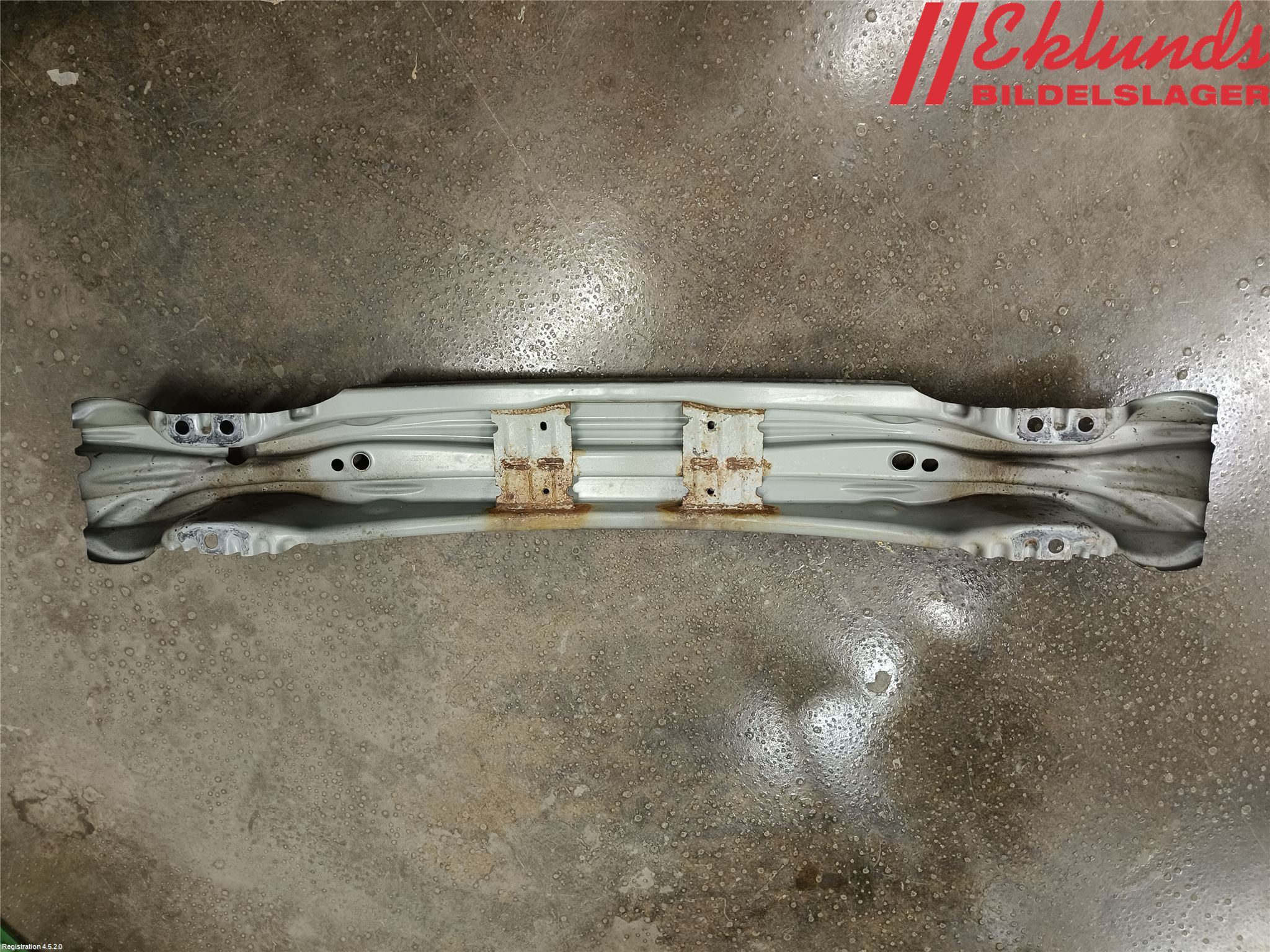 Volvo V40 12-19 Stötfångarbalk Bak