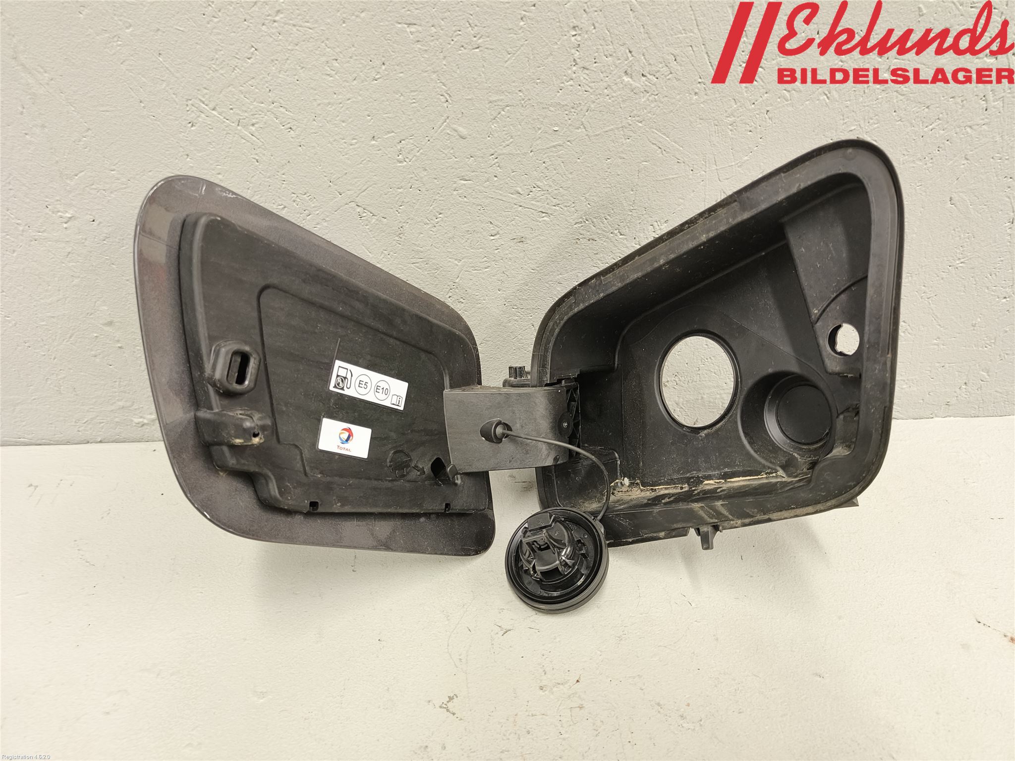 Peugeot 2008/E-2008 20- Tanklucka