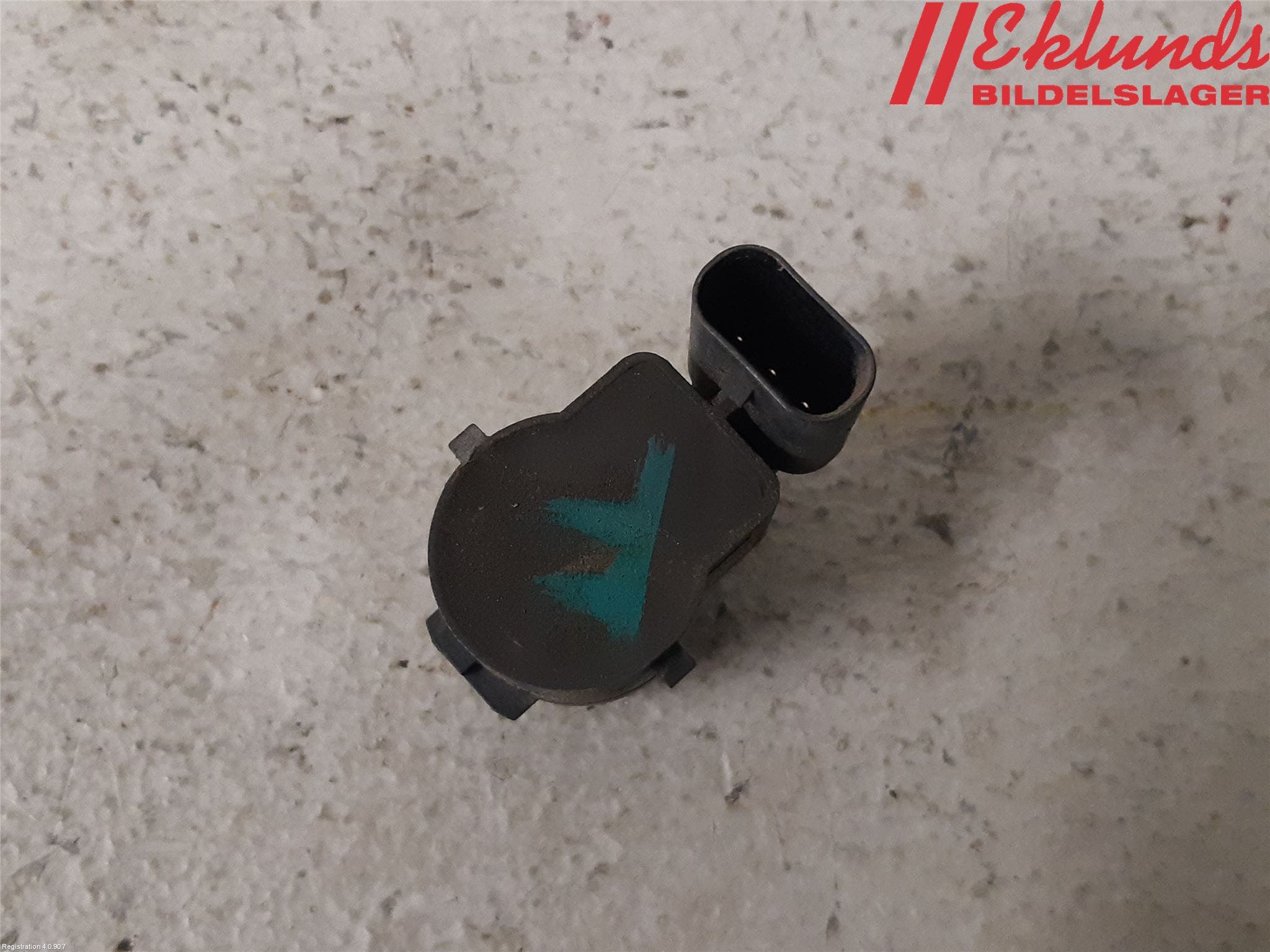 BMW 3 E90/91 SED/TOU 05-12 Parkeringshjälp Frontsensor