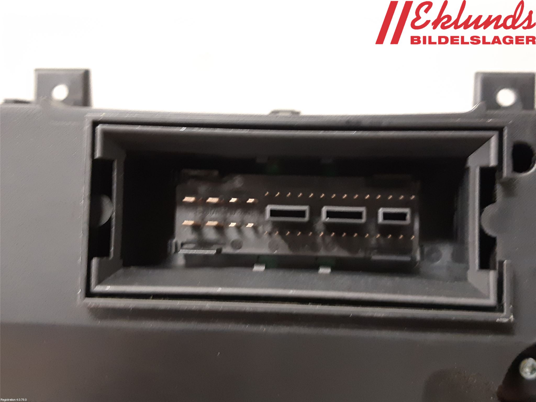 Volkswagen VW TOURAN 03-10 Instrument Komb