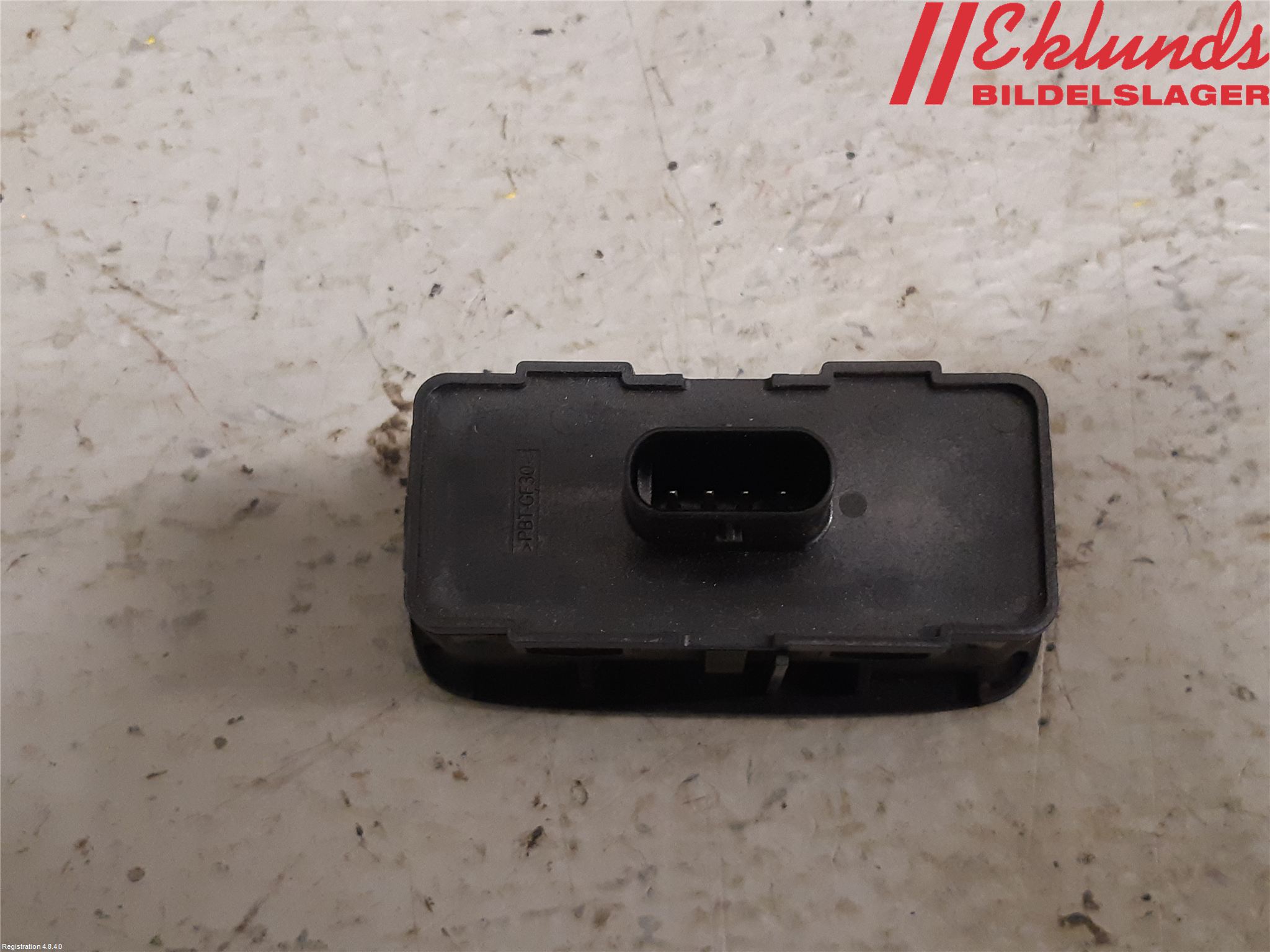 Volvo XC90/RECHARGE 16- Strömställare Baklucka
