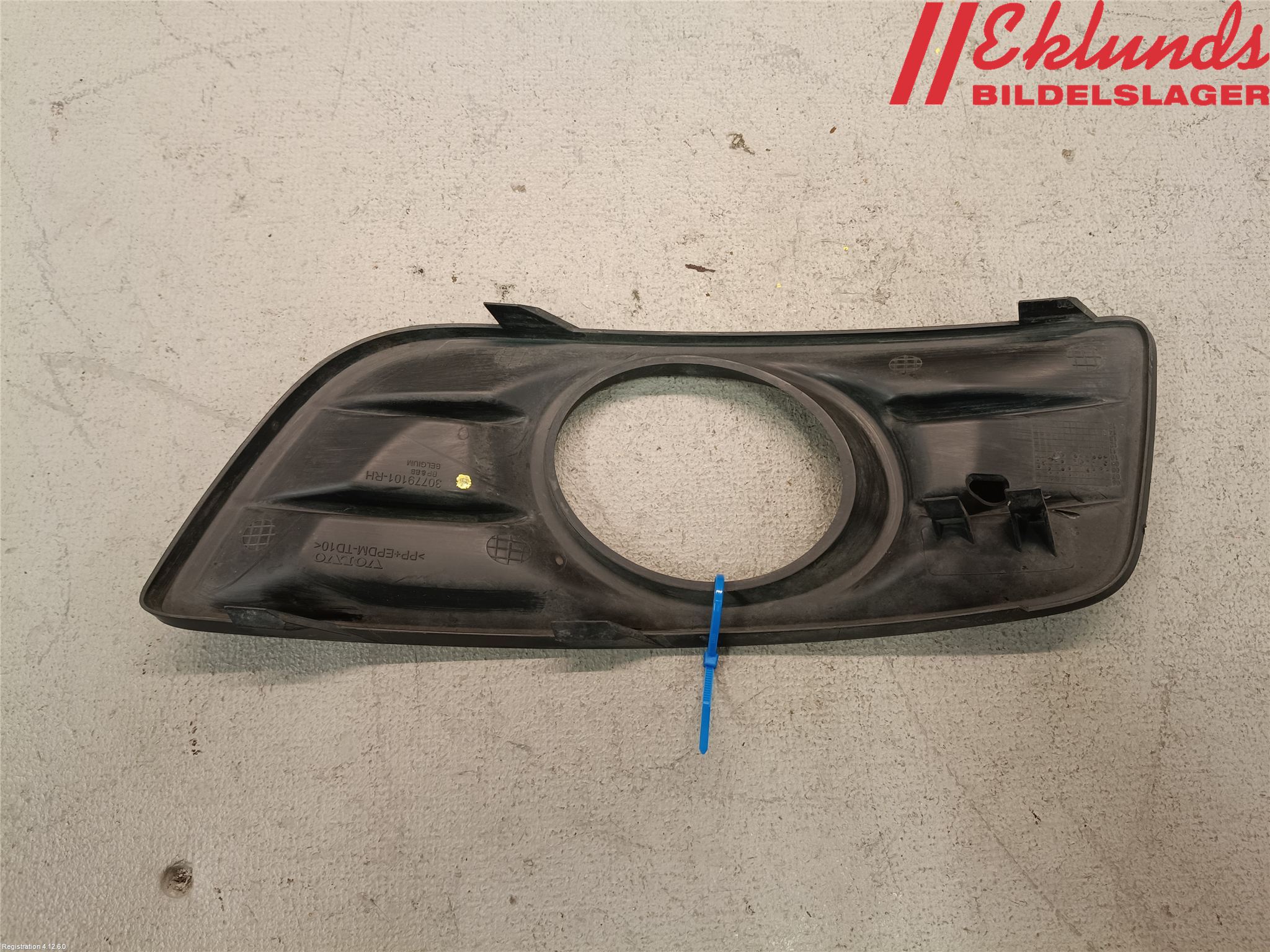 Volvo V50 08-12 Dimljussarg Fram