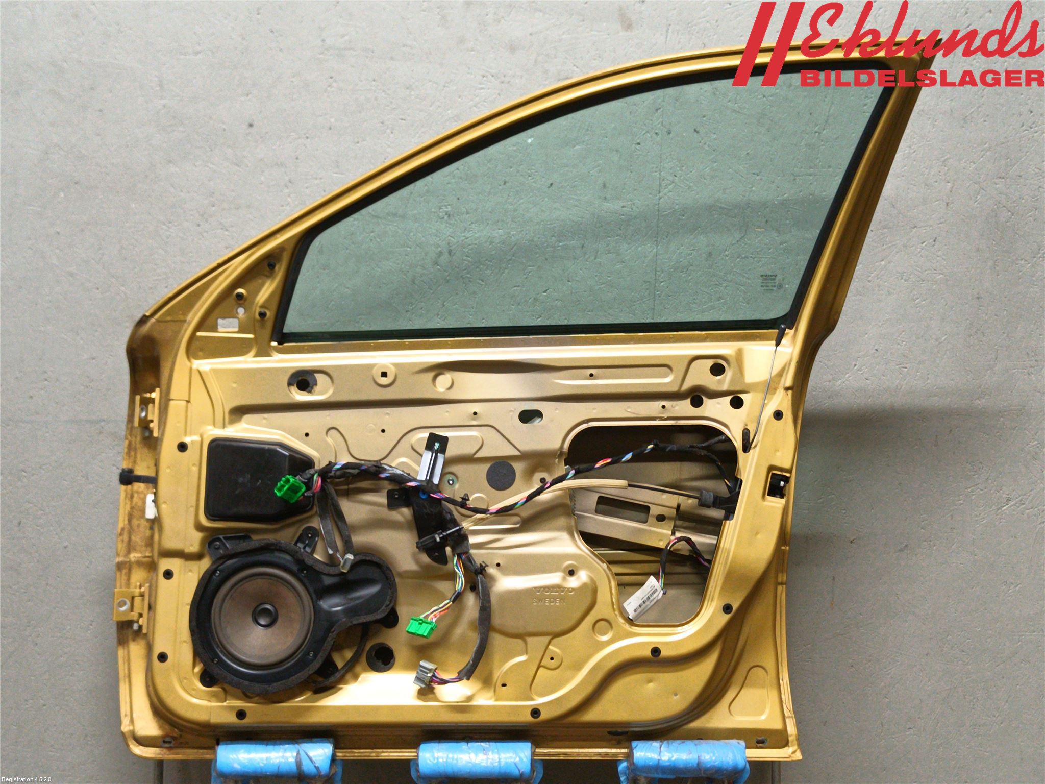 Volvo S60 01-04 Dörr Fram Höger