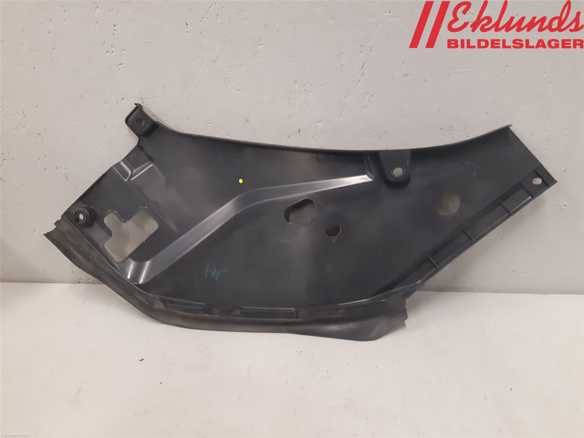 Volvo V90 17->> Täckplast Front