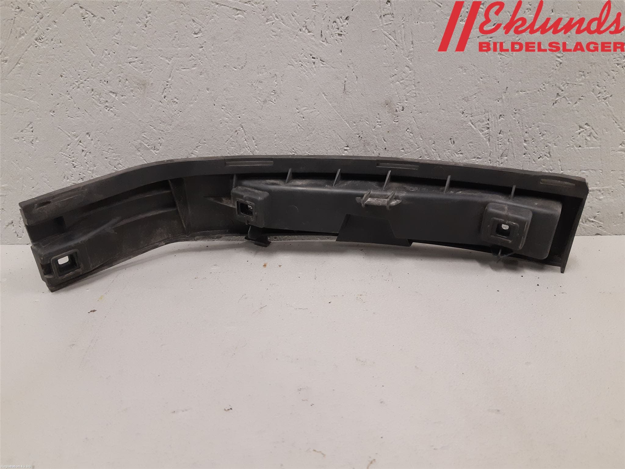 Volvo S80 07-13 Stötfångarfäste Bak Hö