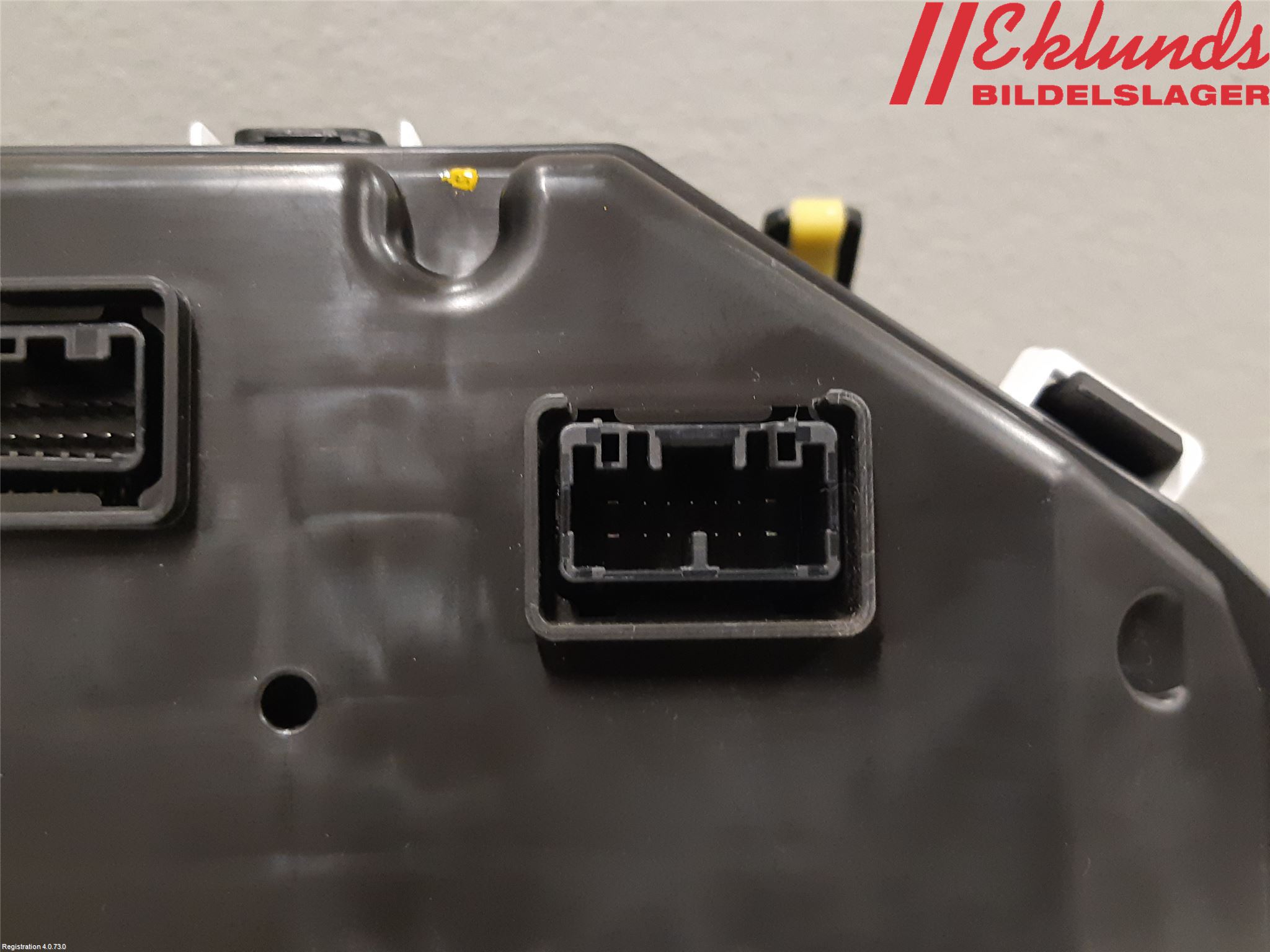 Toyota YARIS XP130 15-20 Instrument Komb