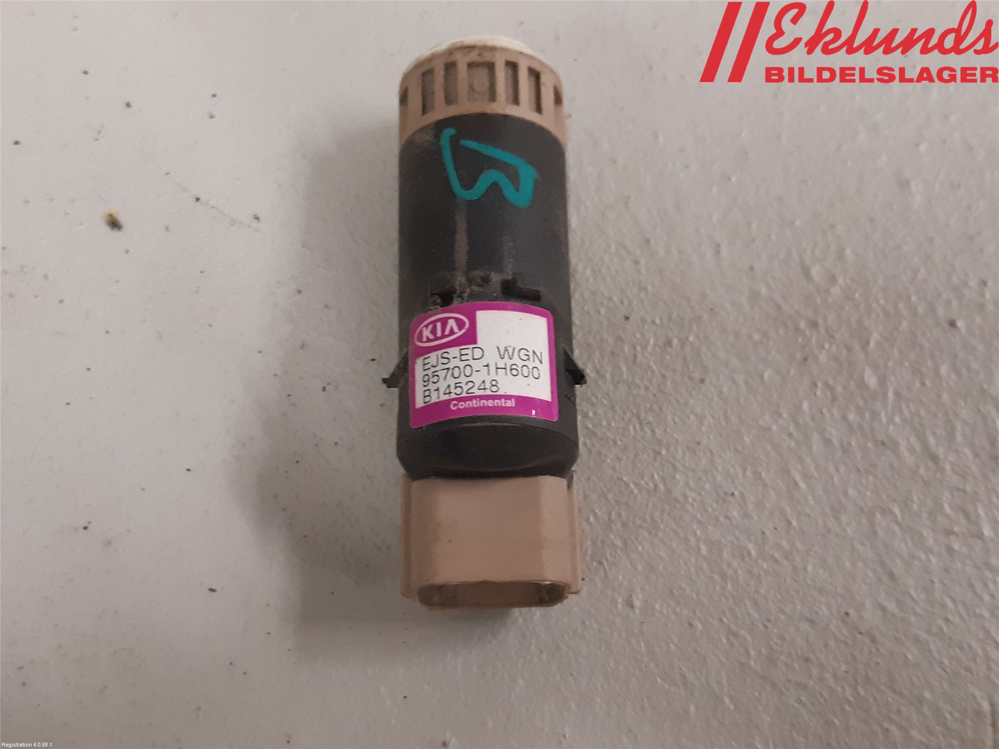 Kia CEED 06-12 Parkeringshjälp Backsensor