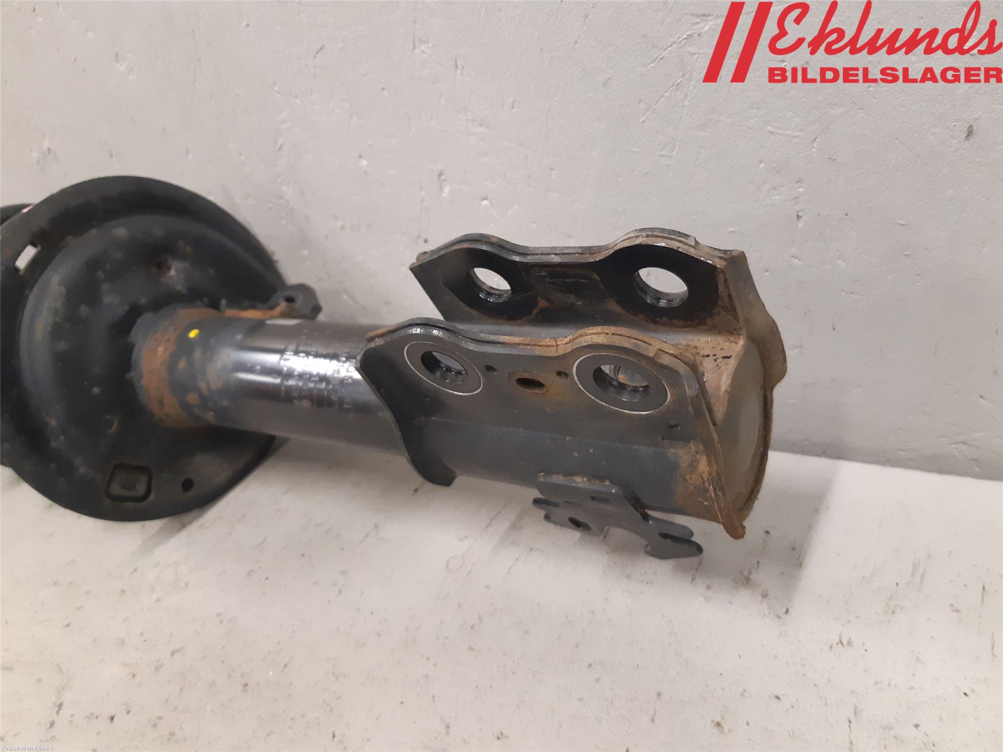 Toyota YARIS XP130 15-20 Fjäderben Fram Höger