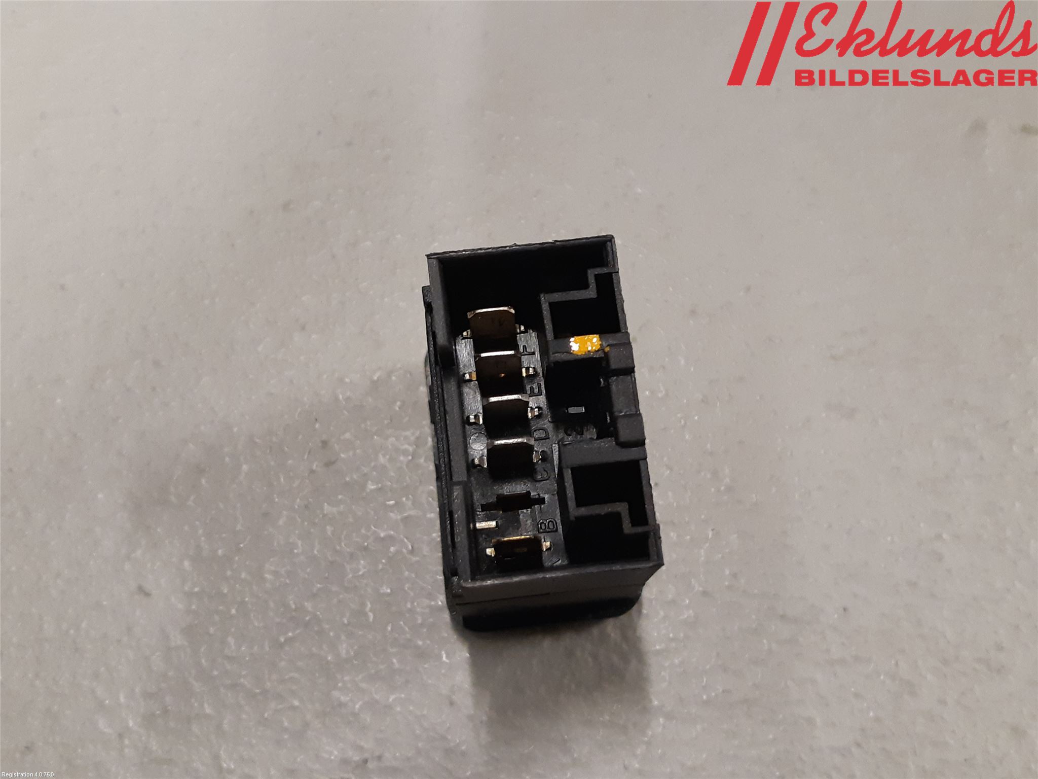 Fiat 500L 13-19 Strömställare Stolregler