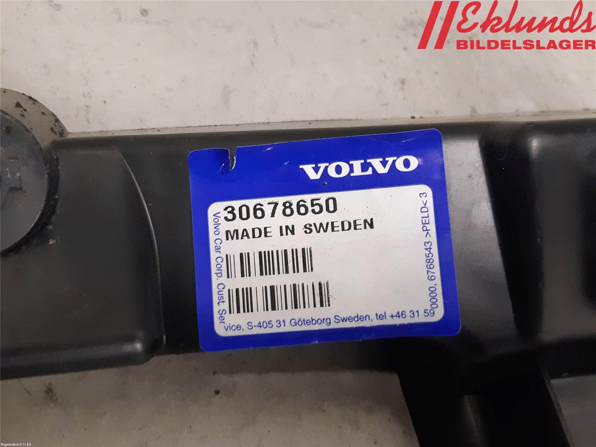 Volvo V70 14-16 Stötfångarfäste Bak Vä