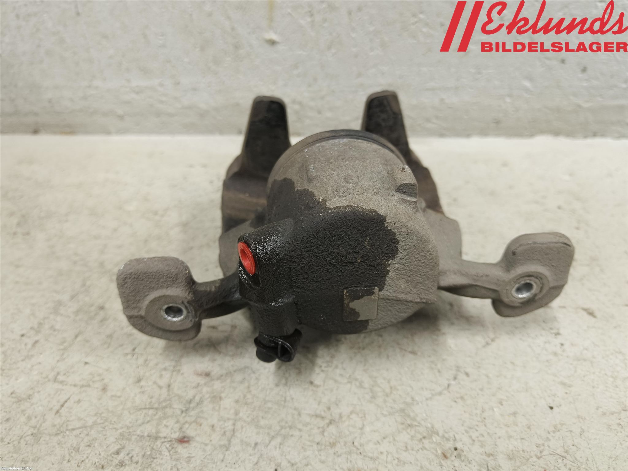 BMW X1 F48 15-22 Bromsok Fram Höger