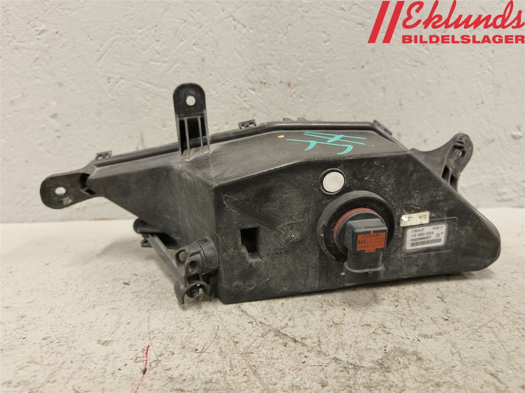 Opel INSIGNIA 17- Dimljus-Varselljus Fram