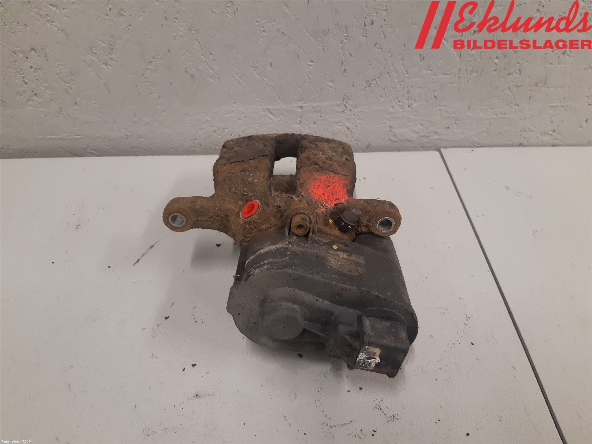 Volvo XC60 09-13 Bromsok Bak Vänster