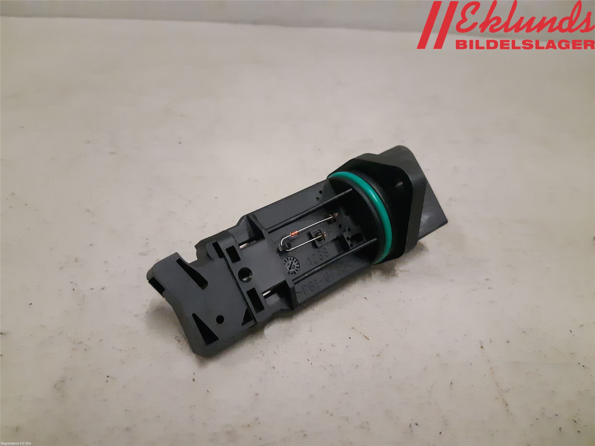 BMW 6 E63/64    02-10 Injluftmassamätare