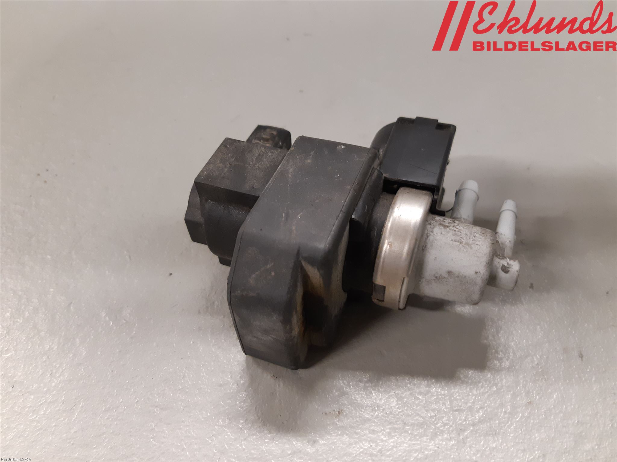 Hyundai i40 08-15 Vakuumventil