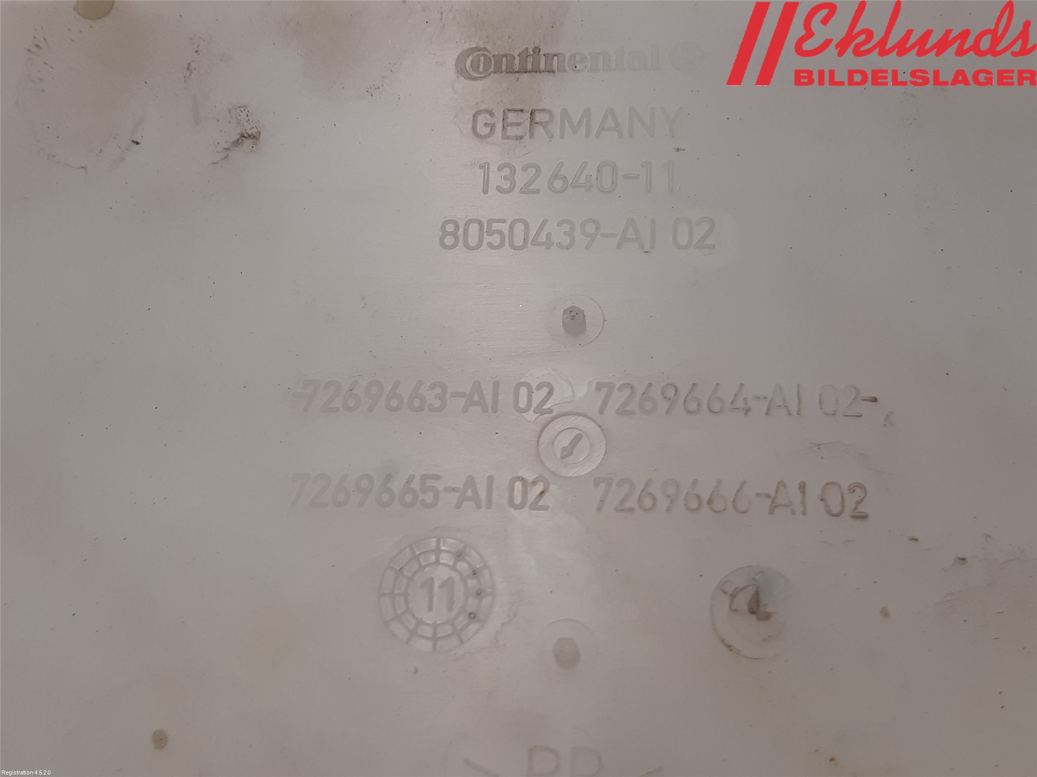 BMW 5 F10/F11/F18 09-17 Spolartank Vindruta-Strål