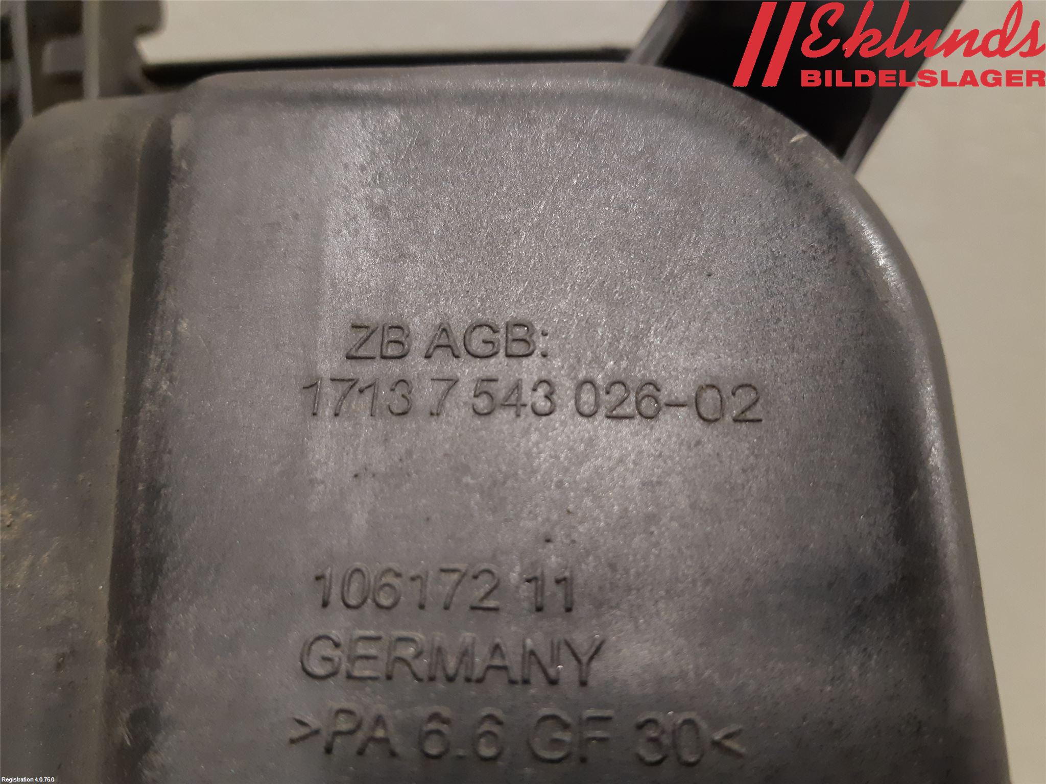 BMW 3 E90/91 SED/TOU 05-12 Expansionstank