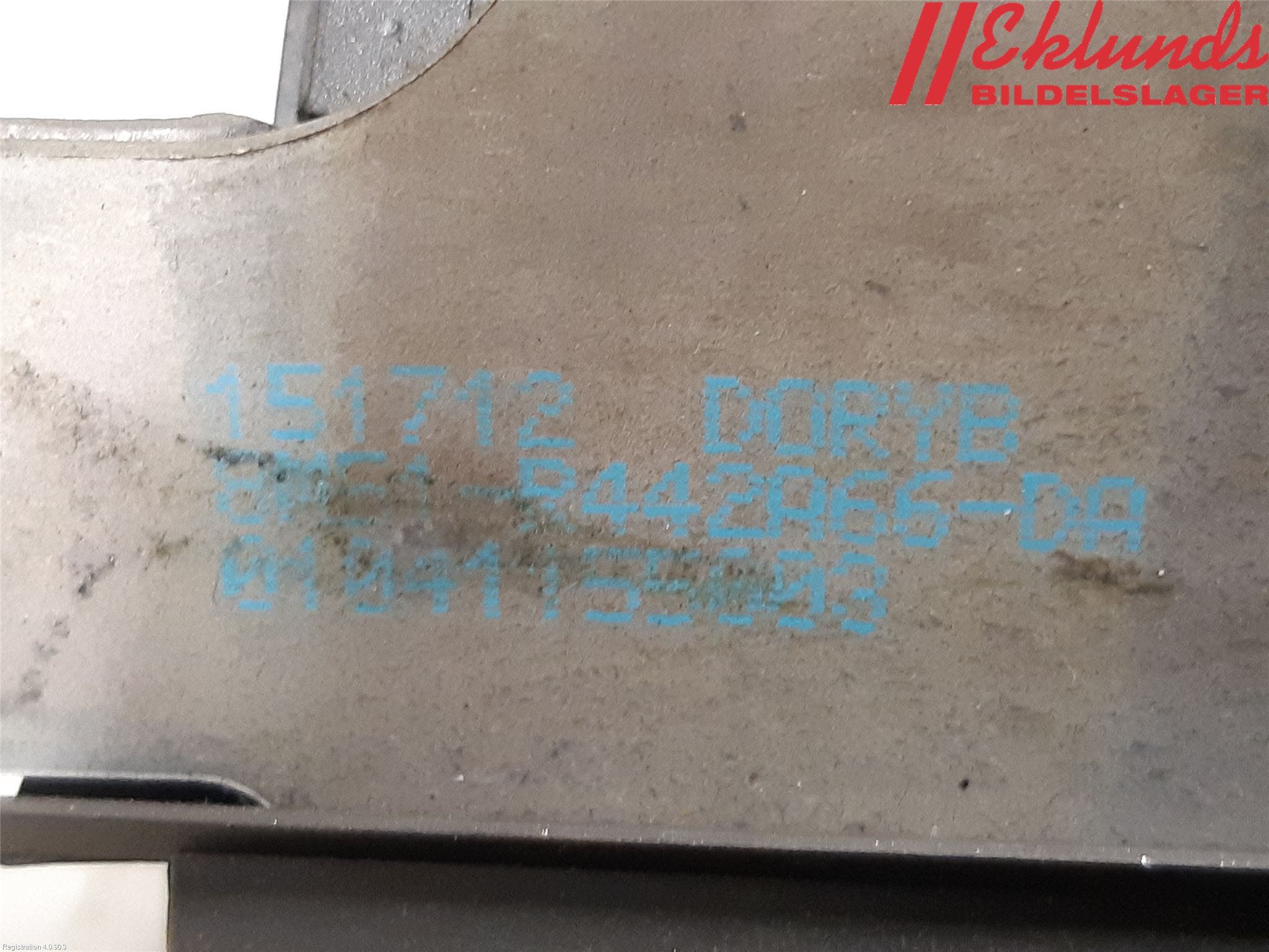 Ford FOCUS 11-14 Låskista Baklucka