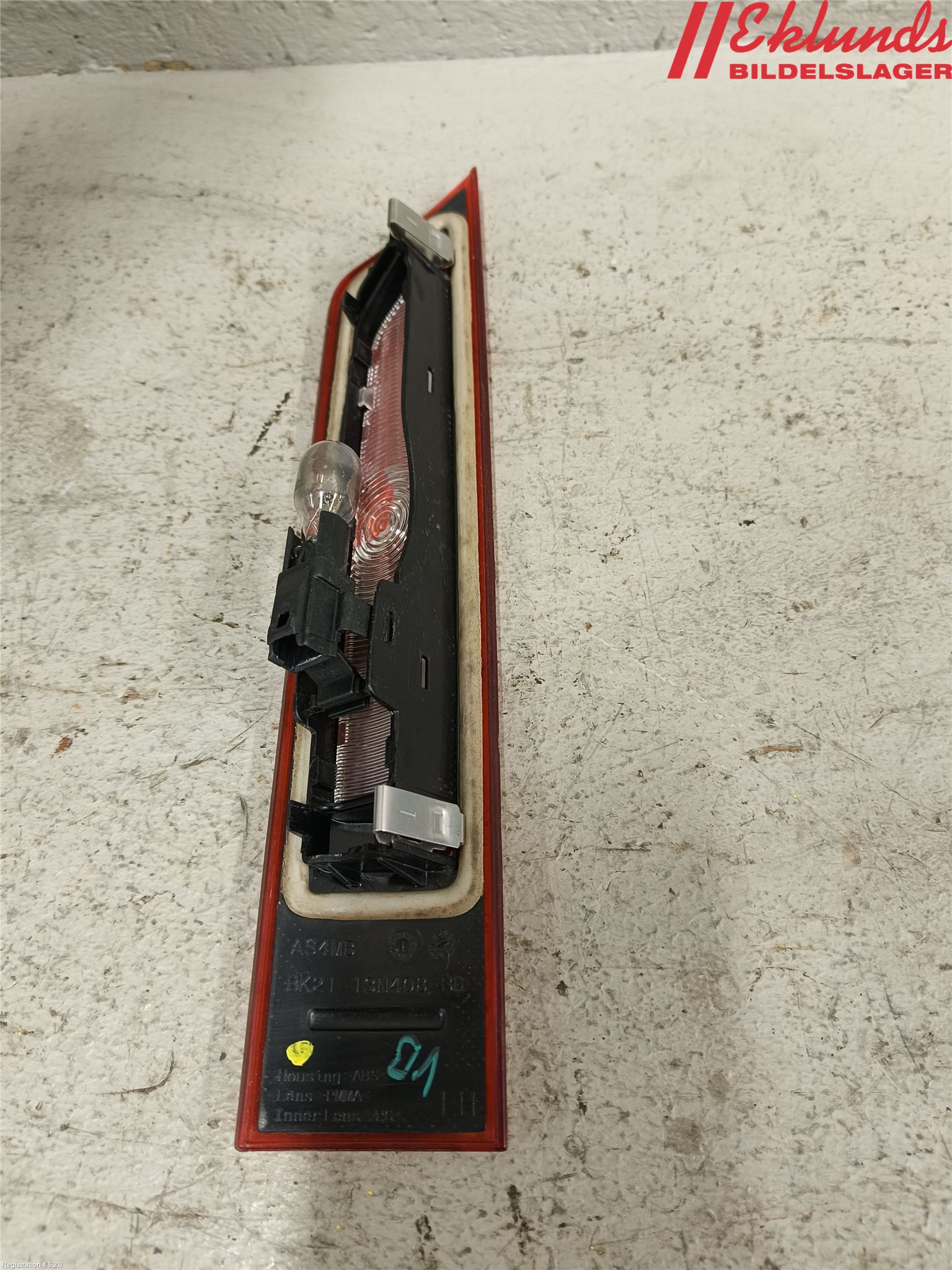 Ford TRANSIT/TOURNEO CUSTOM 13-24 Bromsljus Bakruta