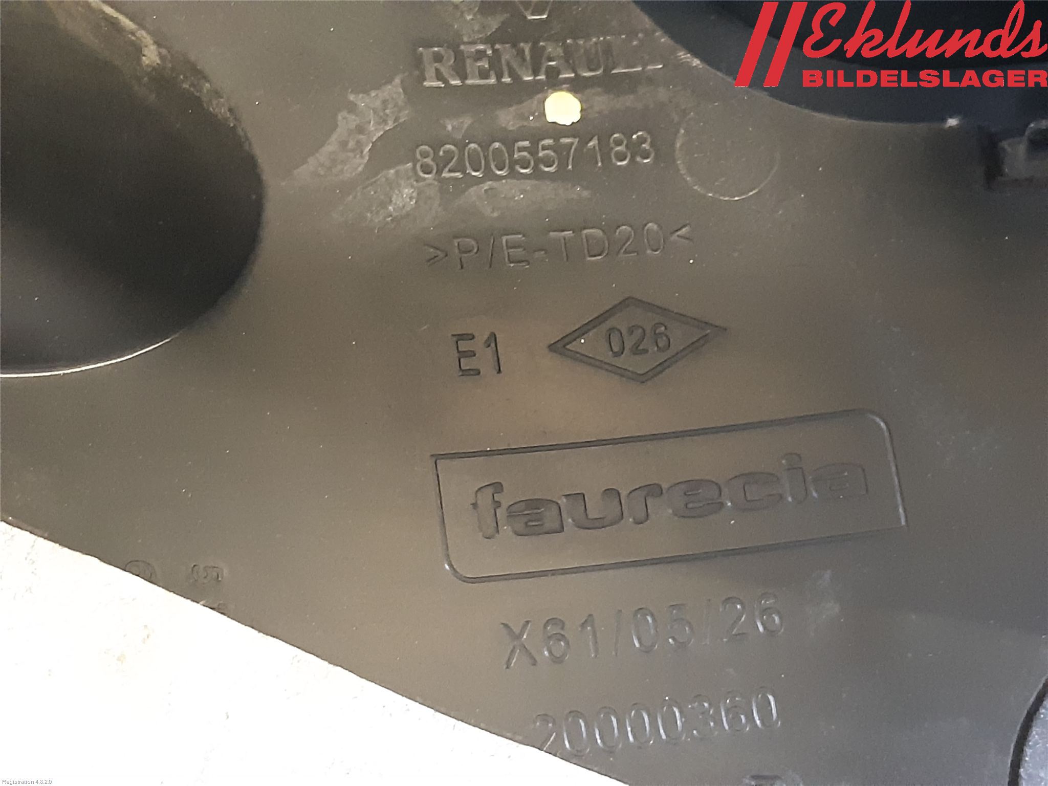 Renault KANGOO II 15-21 Bakljussarg