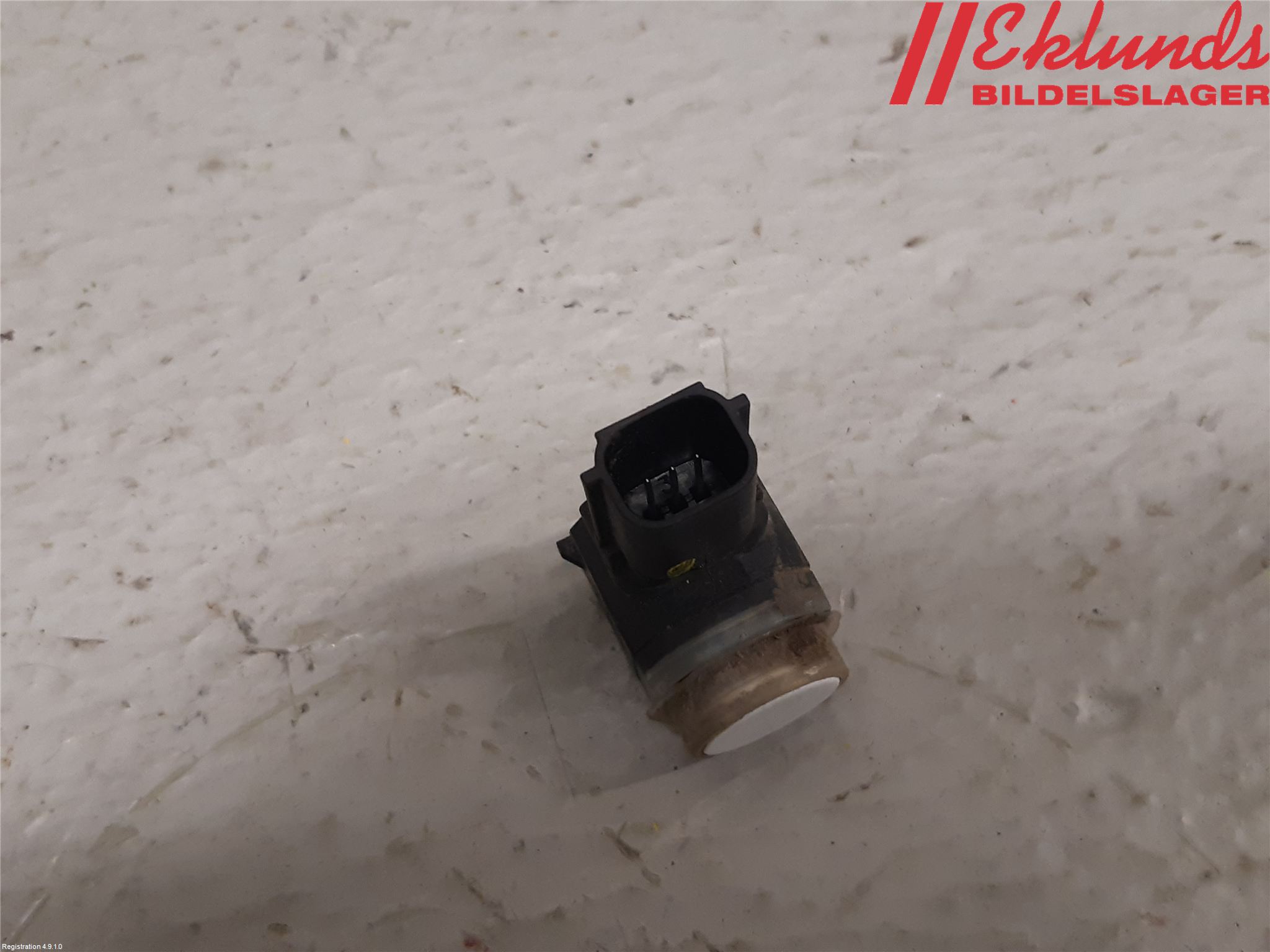 Ford KUGA 17-19 Parkeringshjälp Backsensor