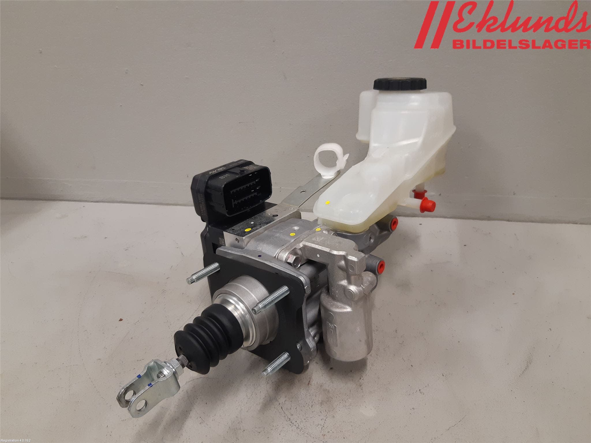 Toyota C-HR 16-23 Bromsservo