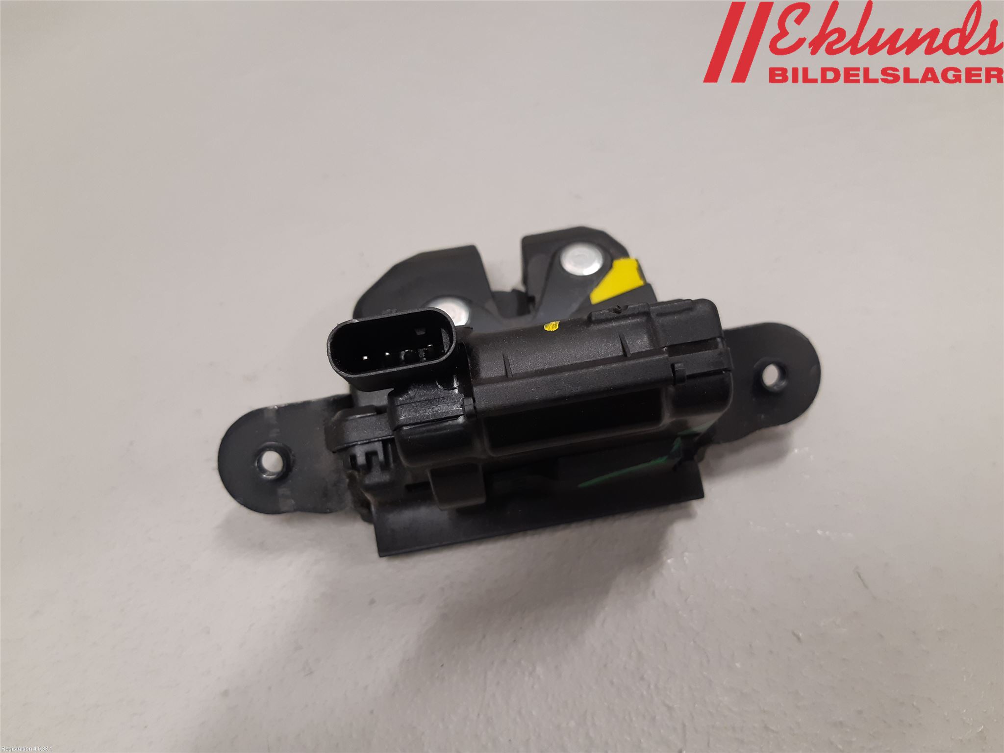 Fiat 500X 15- Låskista Baklucka