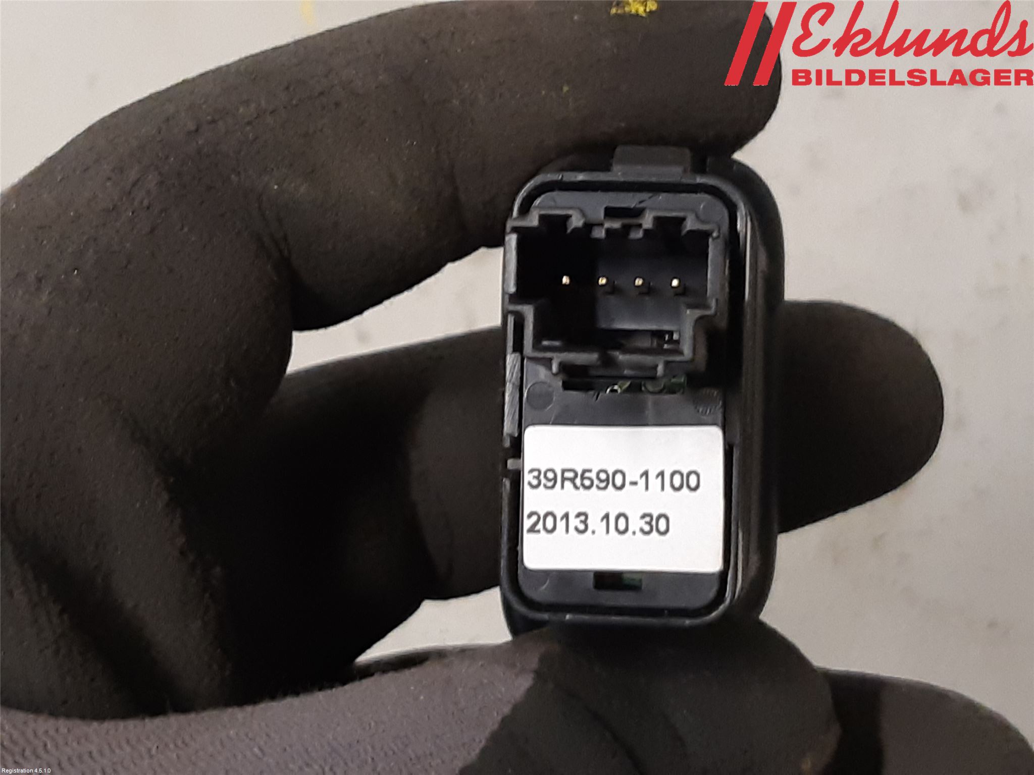 Hyundai i40 08-15 Strömställare Baklucka