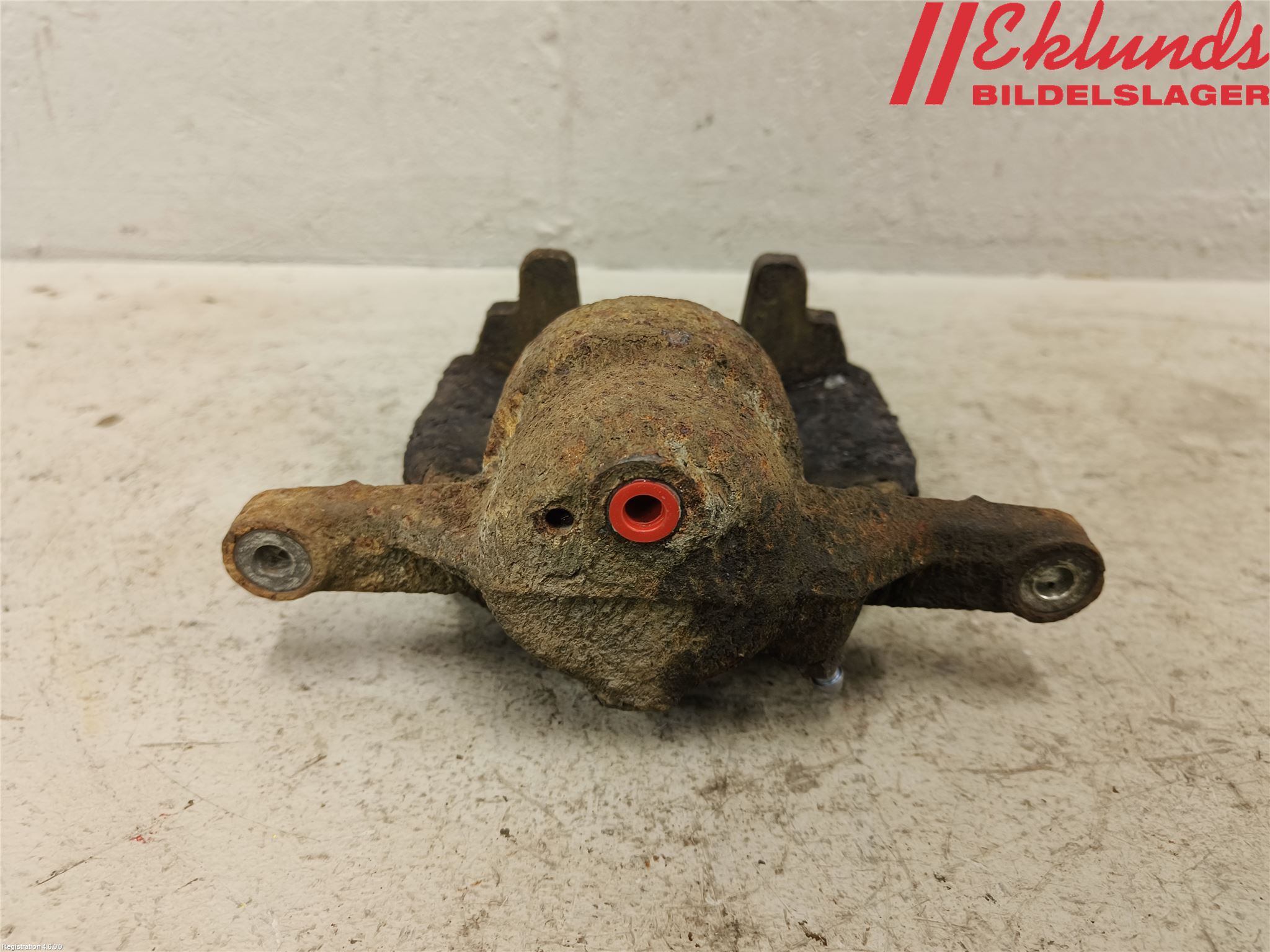 Toyota AVENSIS 09-15 Bromsok Fram Vänster