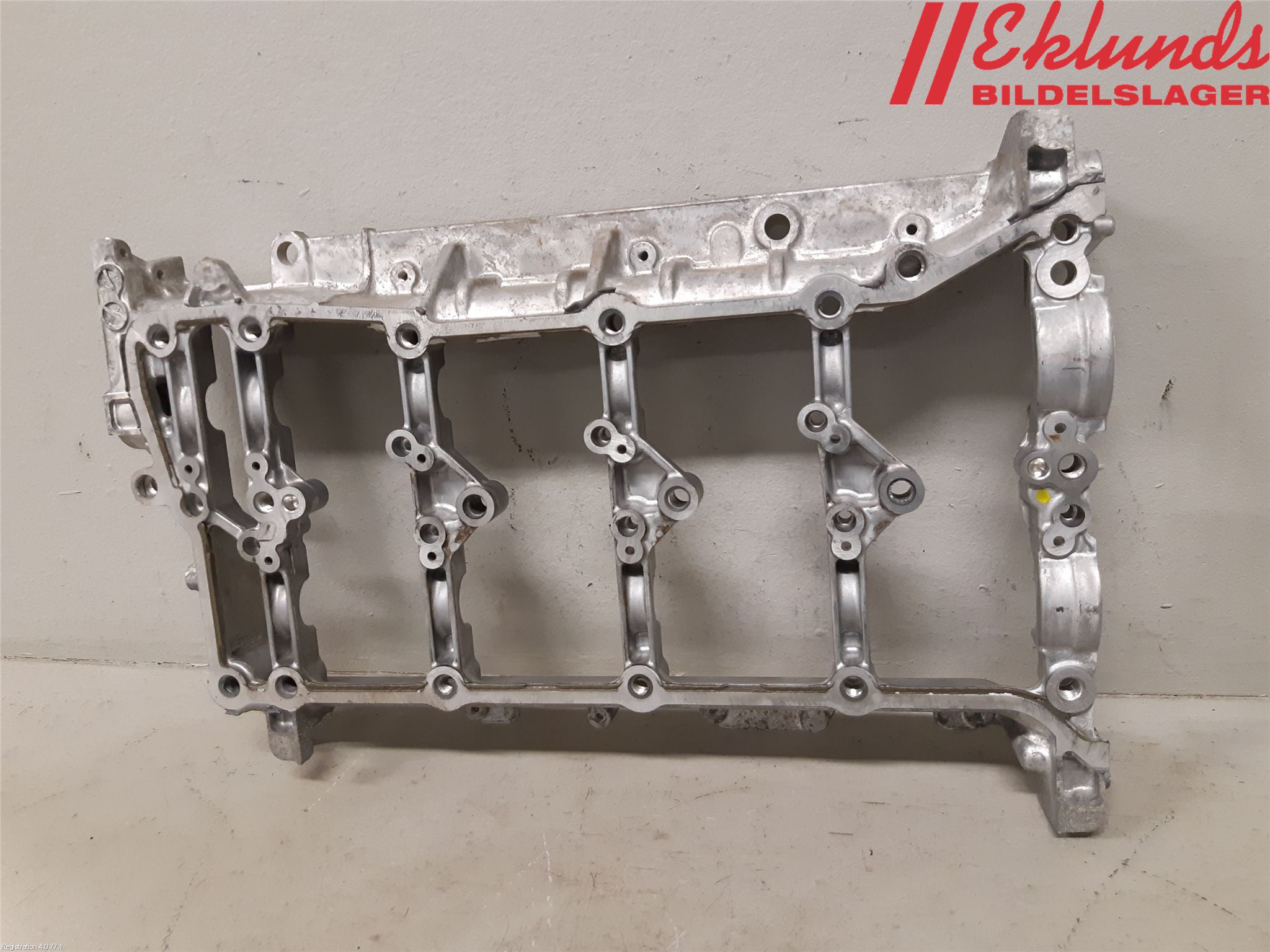 Toyota RAV4 19- Kamaxelhus