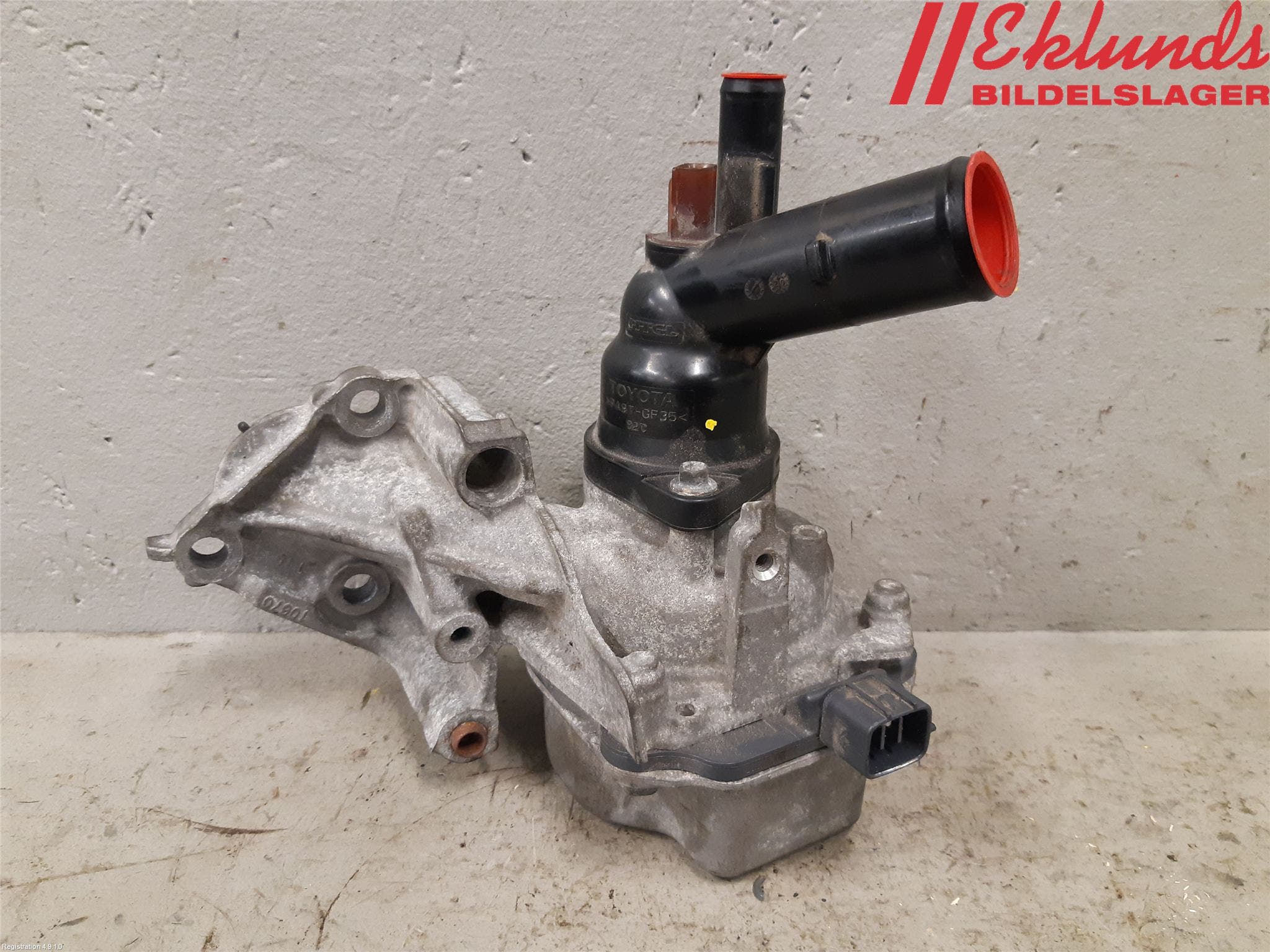 Toyota RAV4 19- Vattenpump