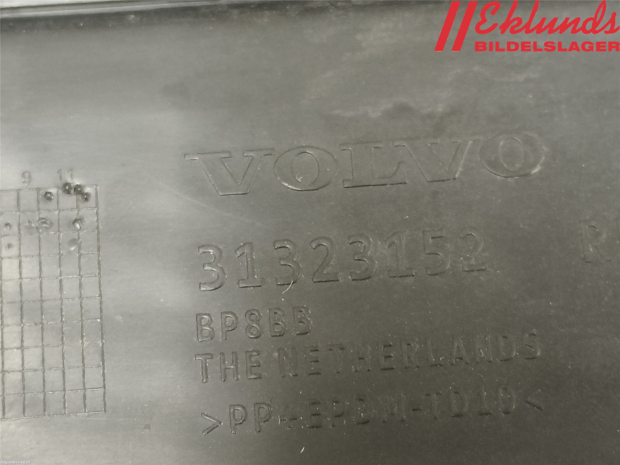 Volvo S60 11-13 Stötfångarlist Bak