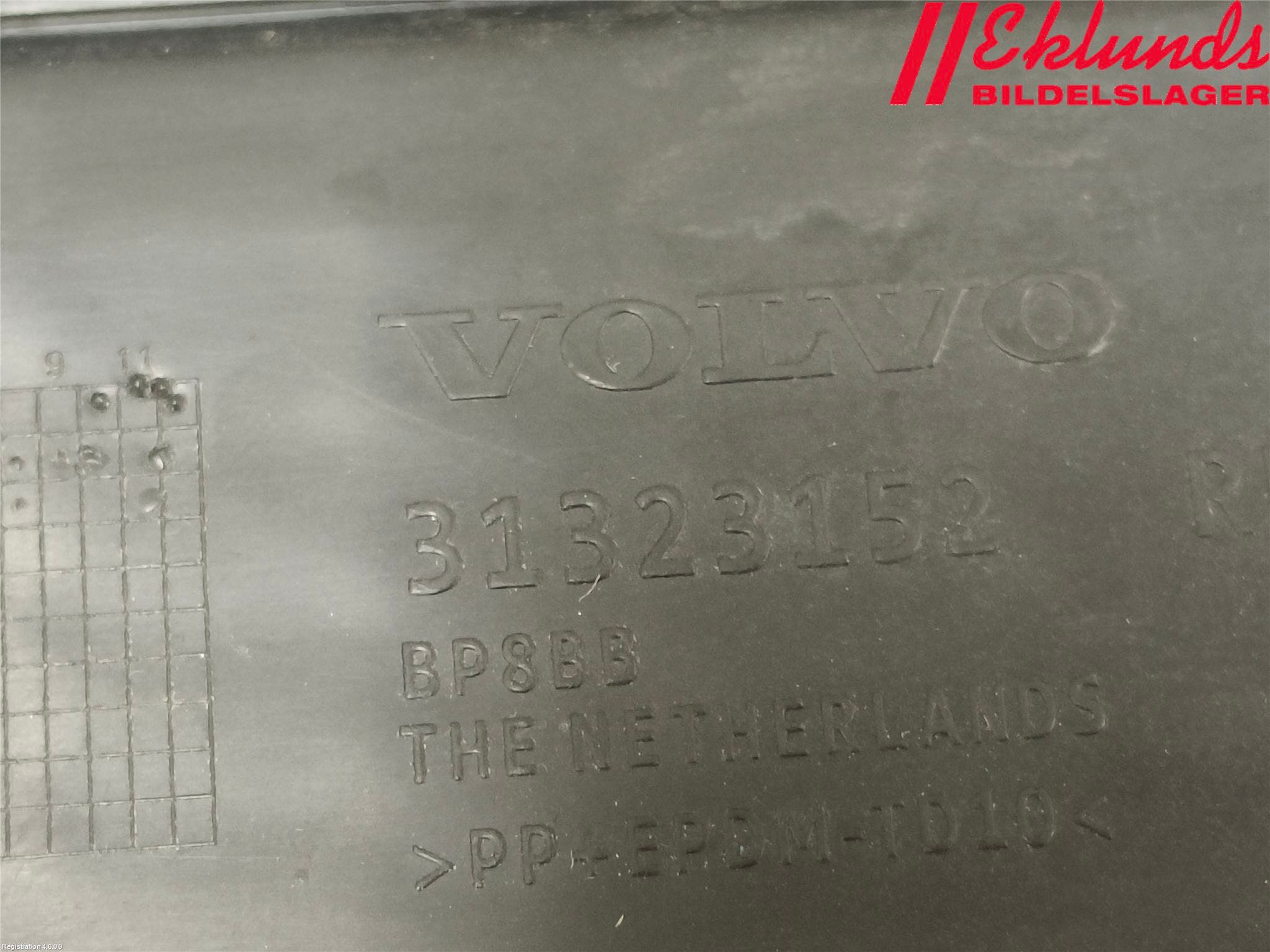 Volvo S60 11-13 Stötfångarlist Bak