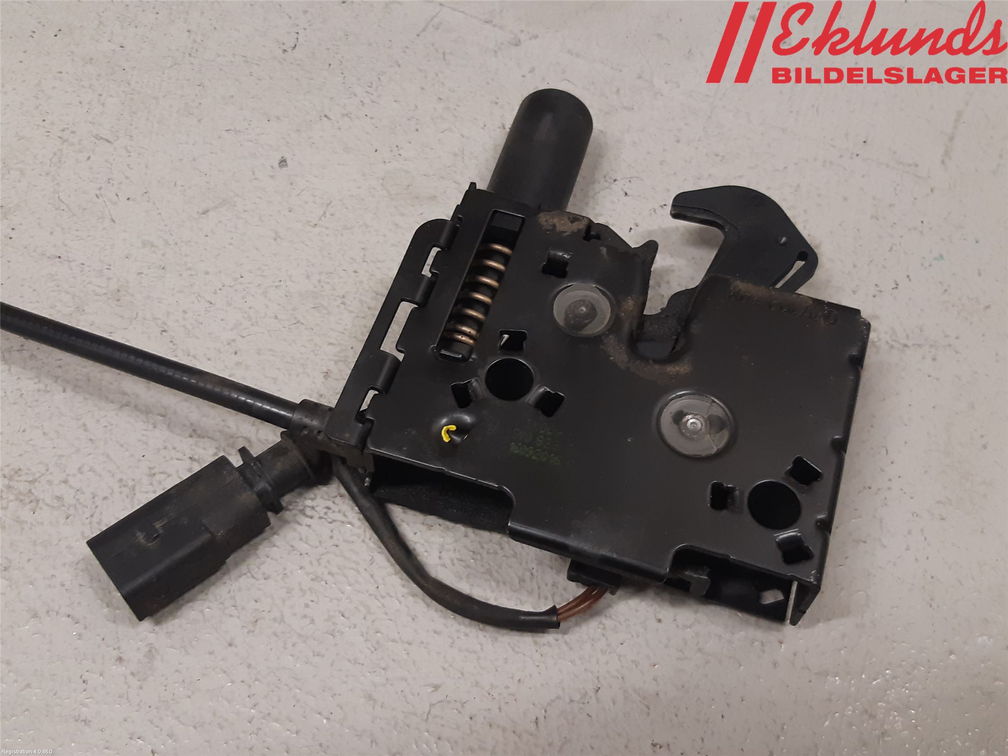 Skoda SUPERB 16-24 Huvlås