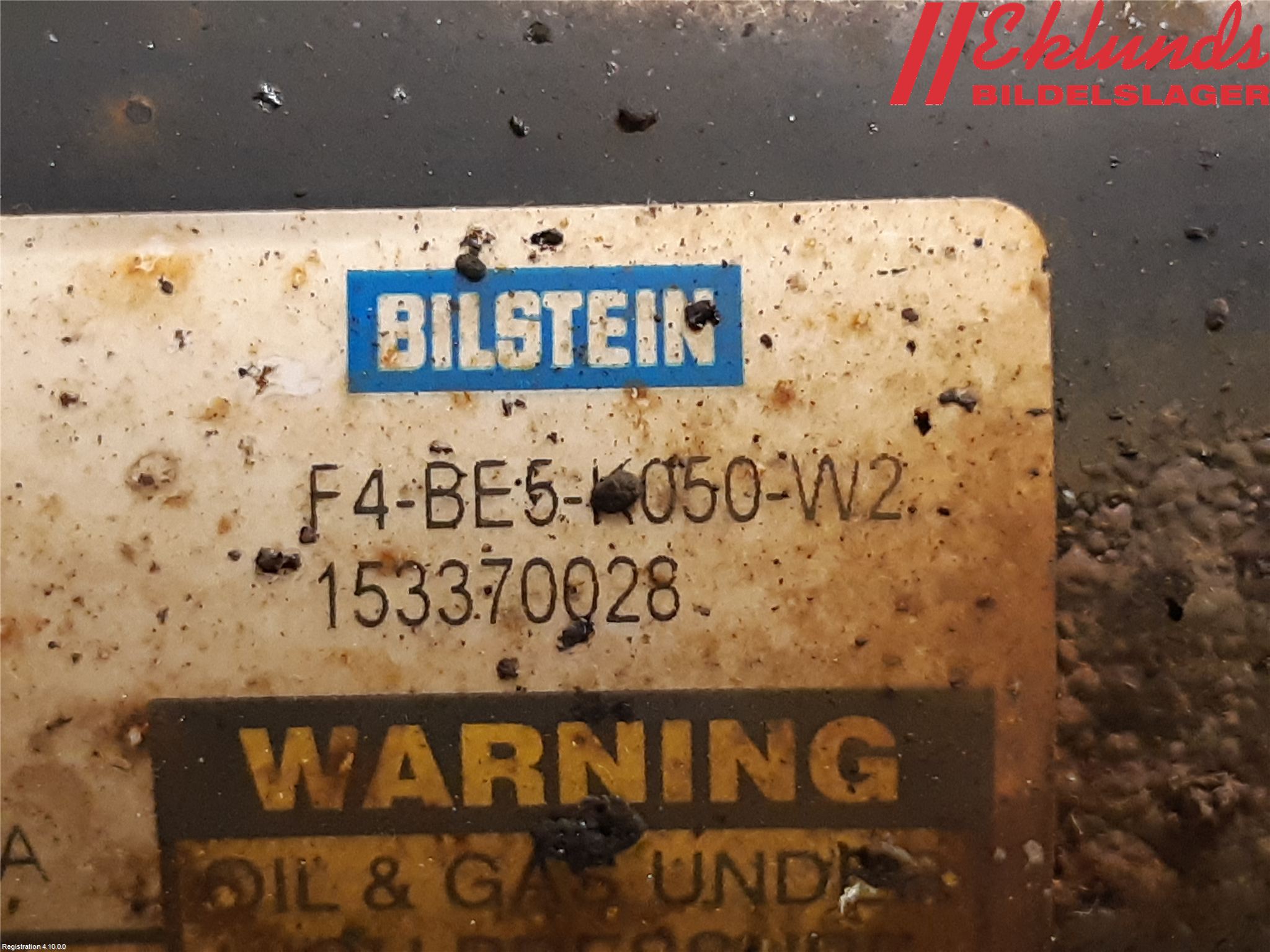 Tesla MODEL S 13- Fjäderben Bak Höger