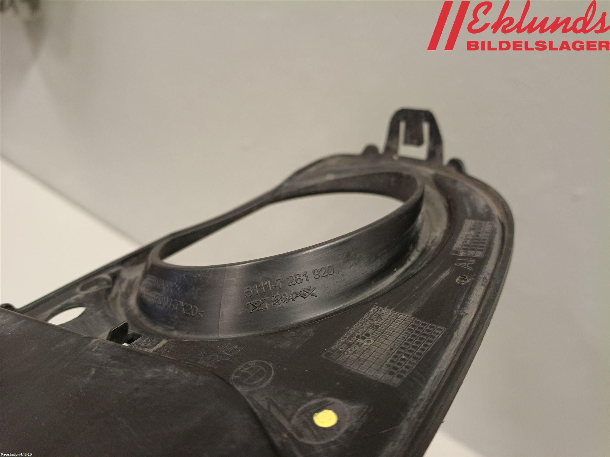 BMW 3 F30/F31/F80 12-19 Dimljussarg Fram