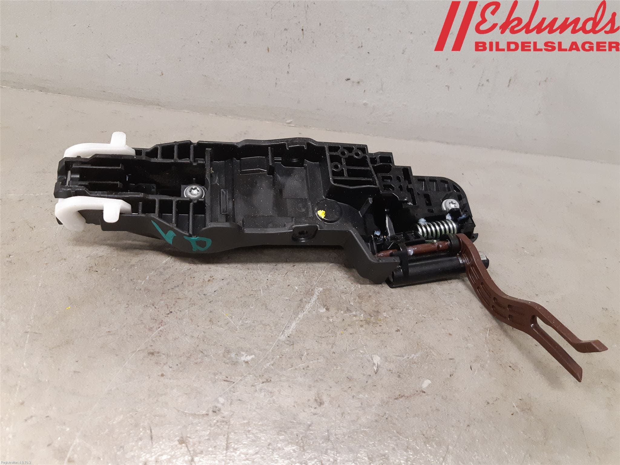 Toyota YARIS XP21 20- Dörrhandtag Yttre Vä