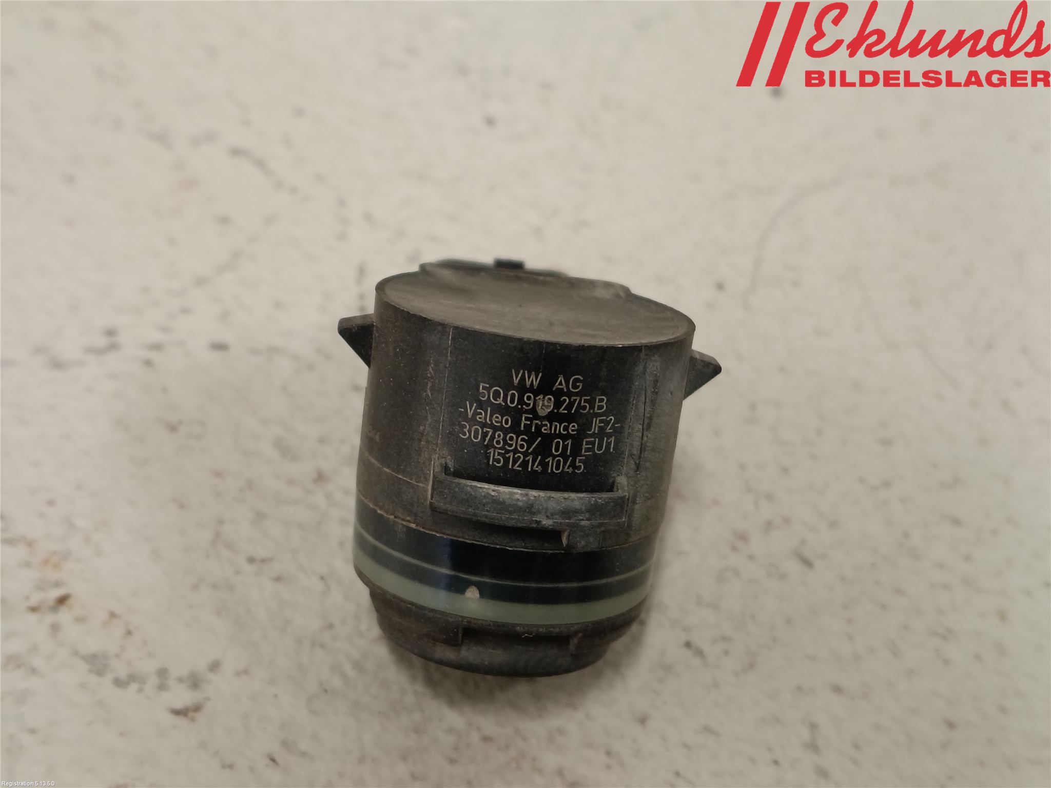 Volkswagen VW PASSAT 15-19 Parkeringshjälp Frontsensor