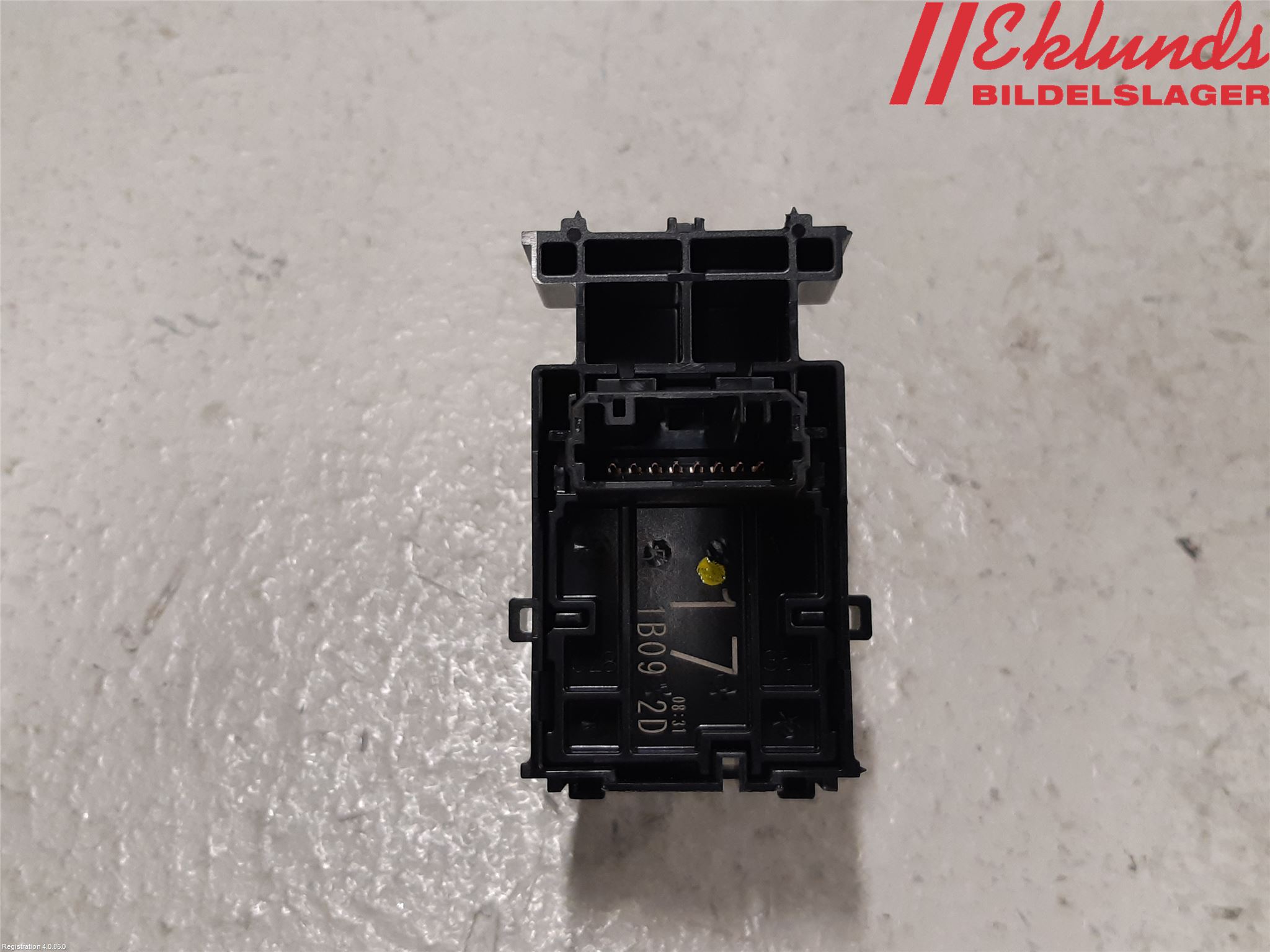 Toyota YARIS XP21 20- Strömställare Elhiss