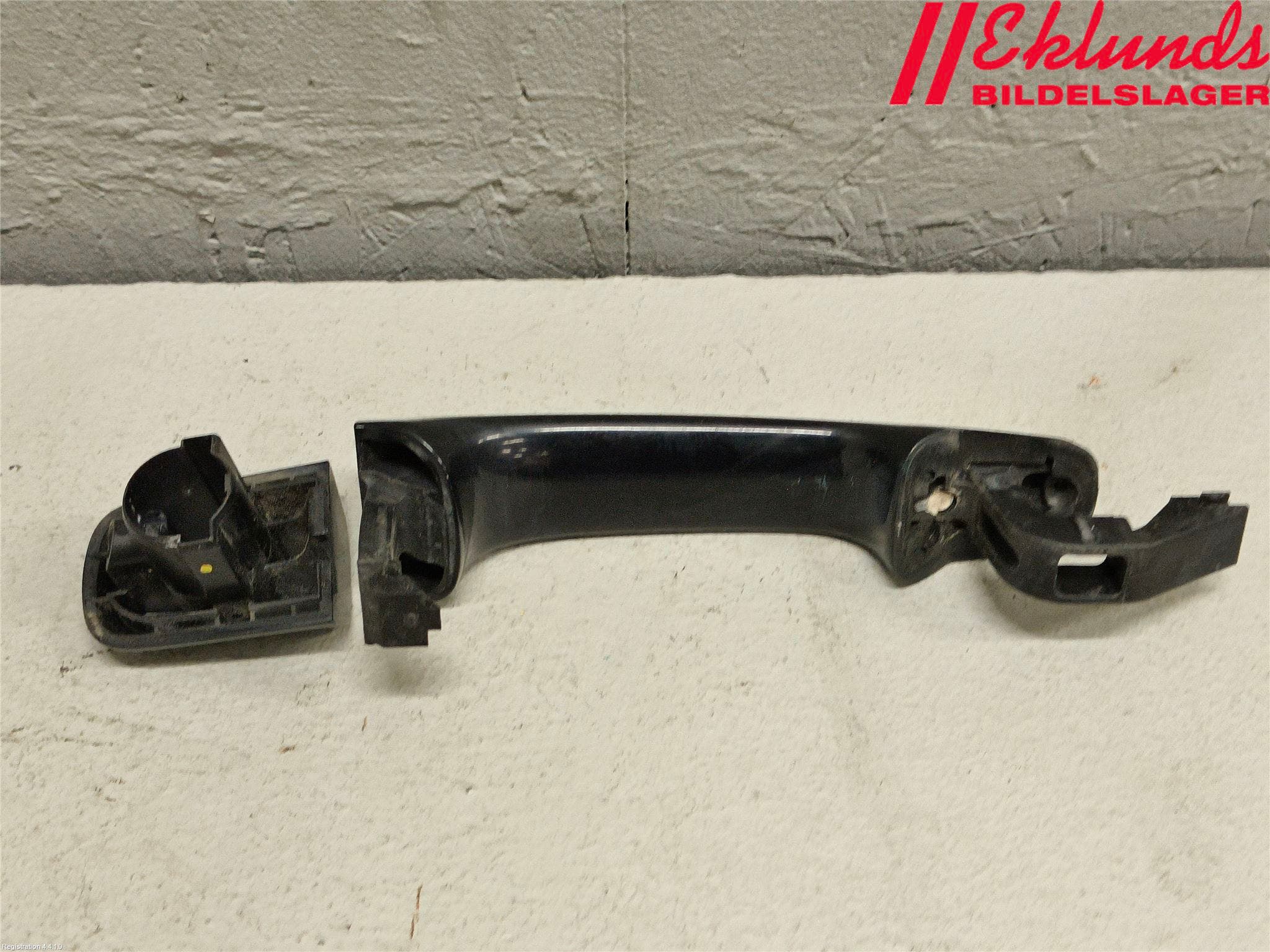 Volvo V70 08-13 Dörrhandtag Yttre Hö