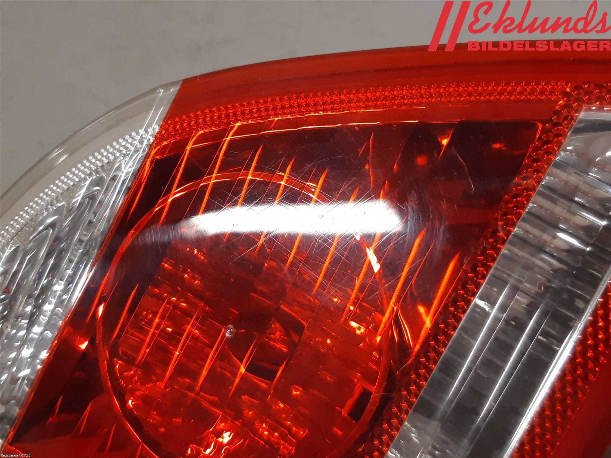 BMW 5 E60/61 Sed/Tou 02-10 Bakljus Lucka Vä