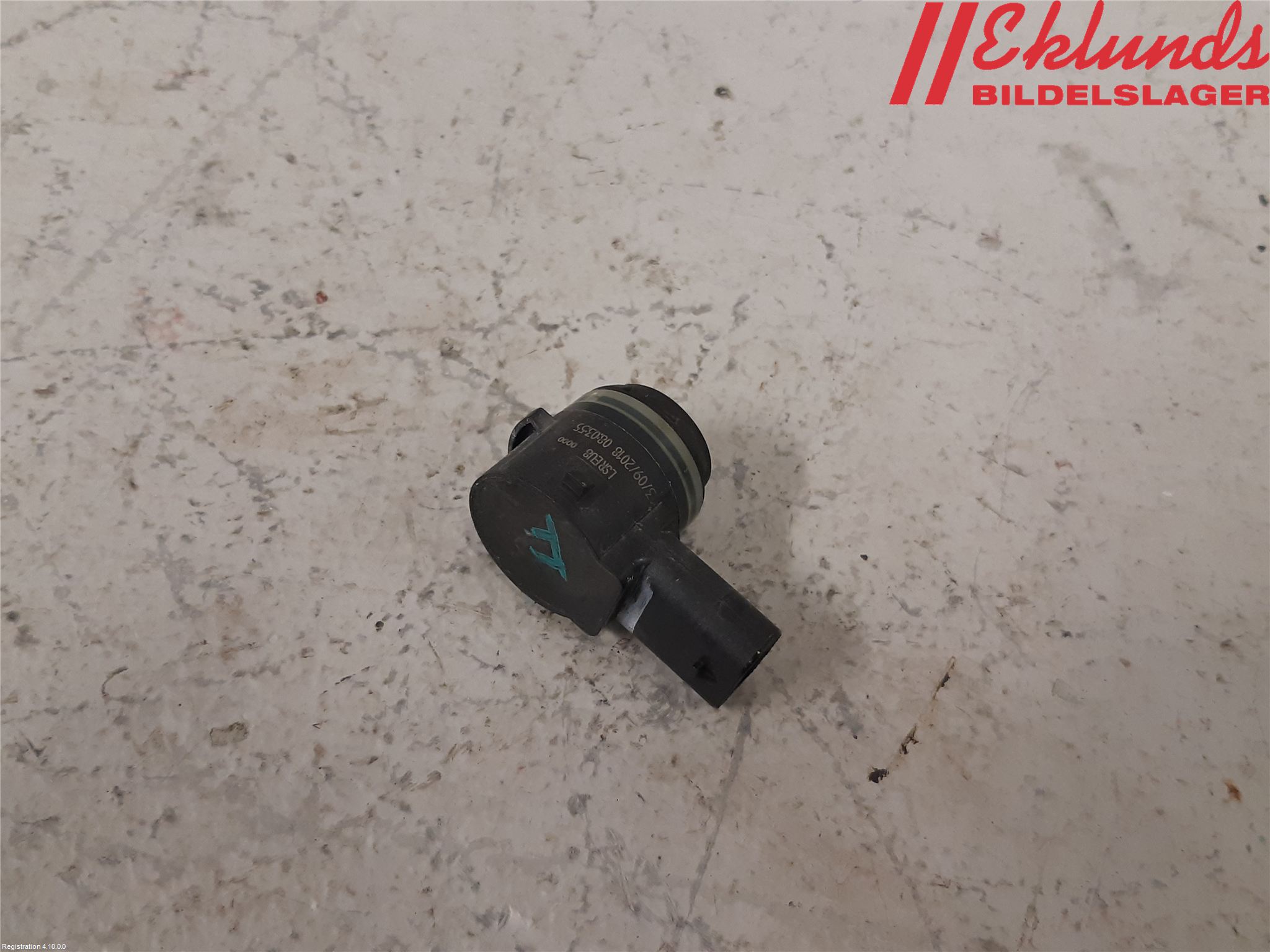 Volkswagen VW PASSAT 15-19 Parkeringshjälp Frontsensor