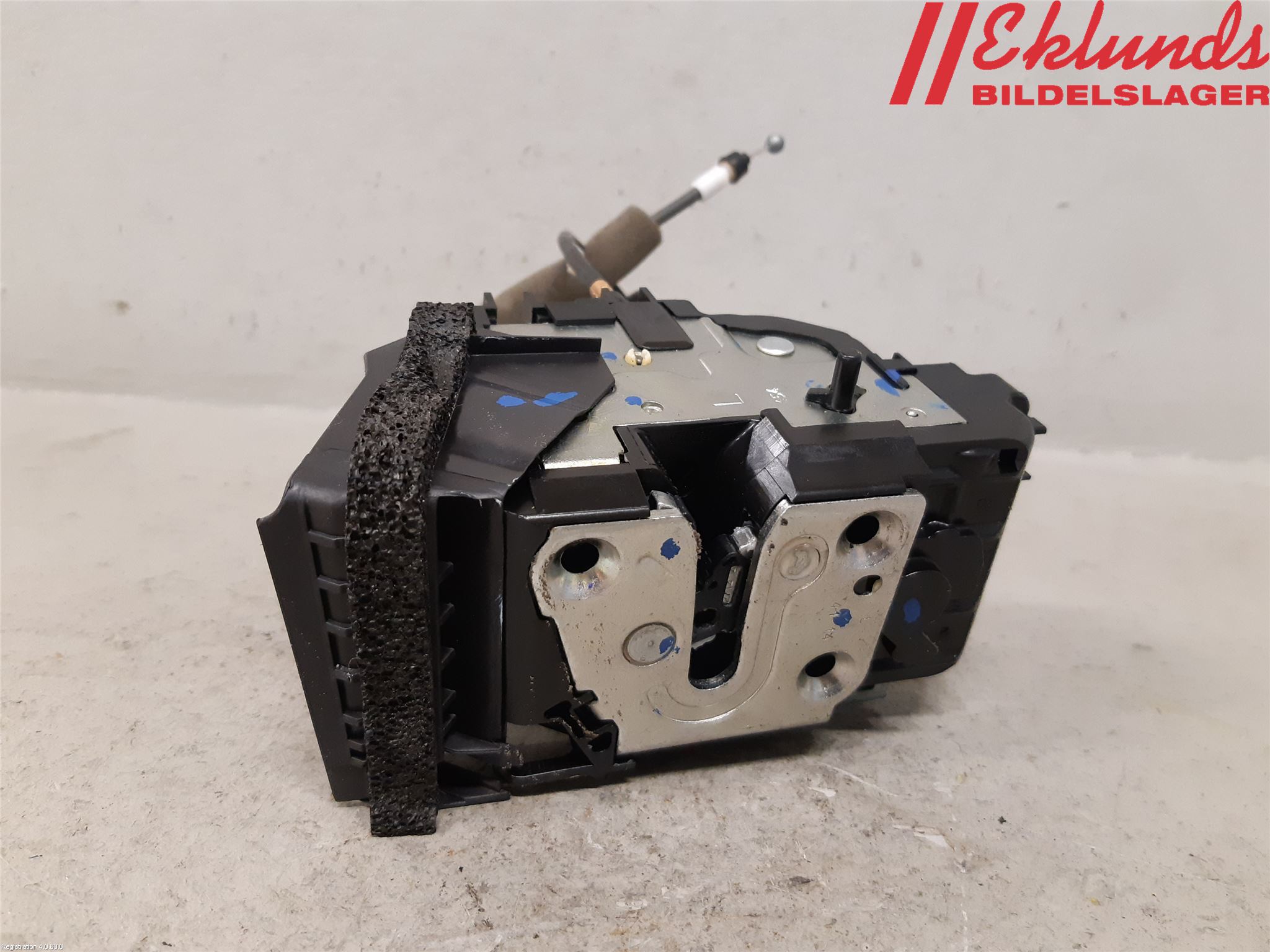 Nissan JUKE 14-19 Låskista-Dörrlås