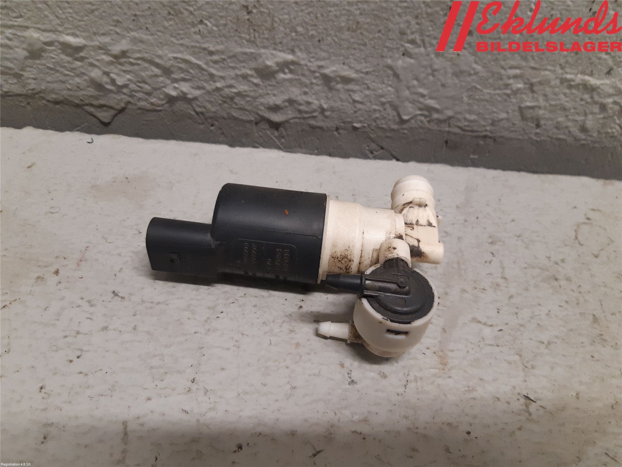 Volvo V60 14-18 Spolarpump Vindruta