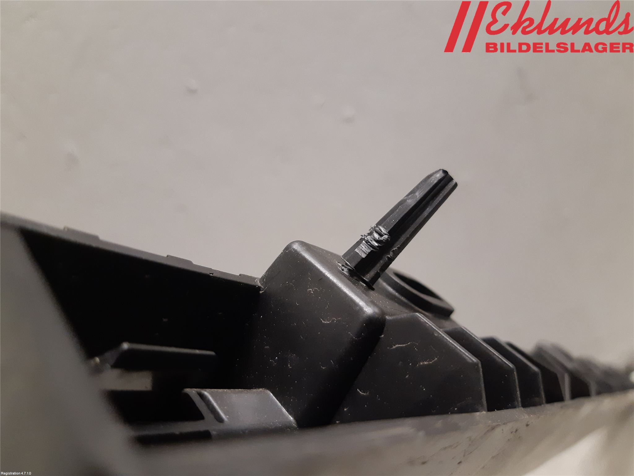 Volvo XC90/RECHARGE 16- Sidokjol Vä