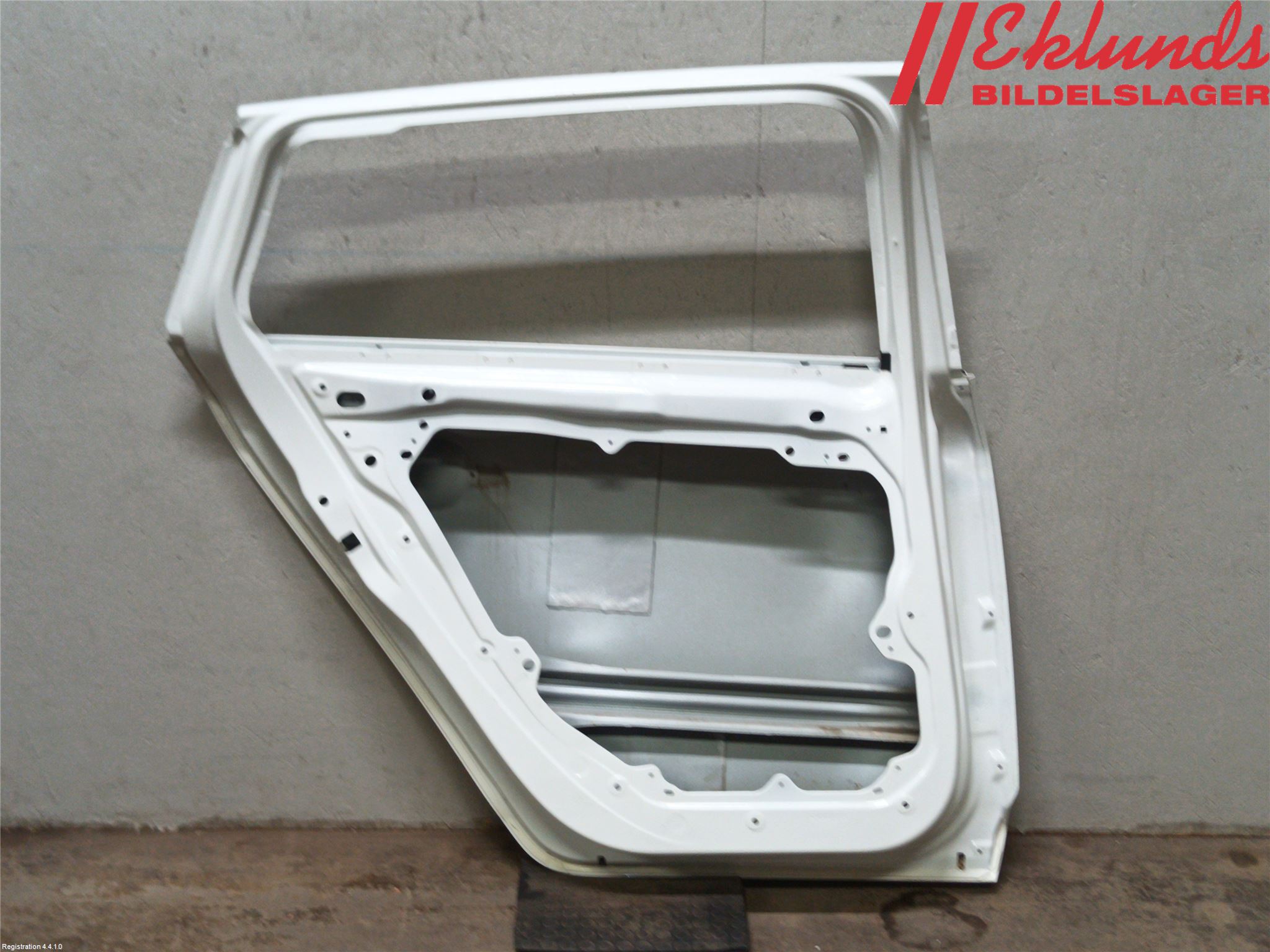 Volvo V60 11-13 Dörr Bak Vänster