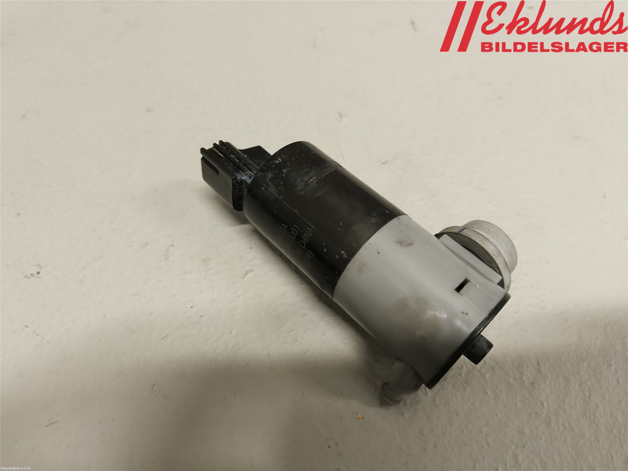 Volvo V90 17->> Spolarpump Högtryck