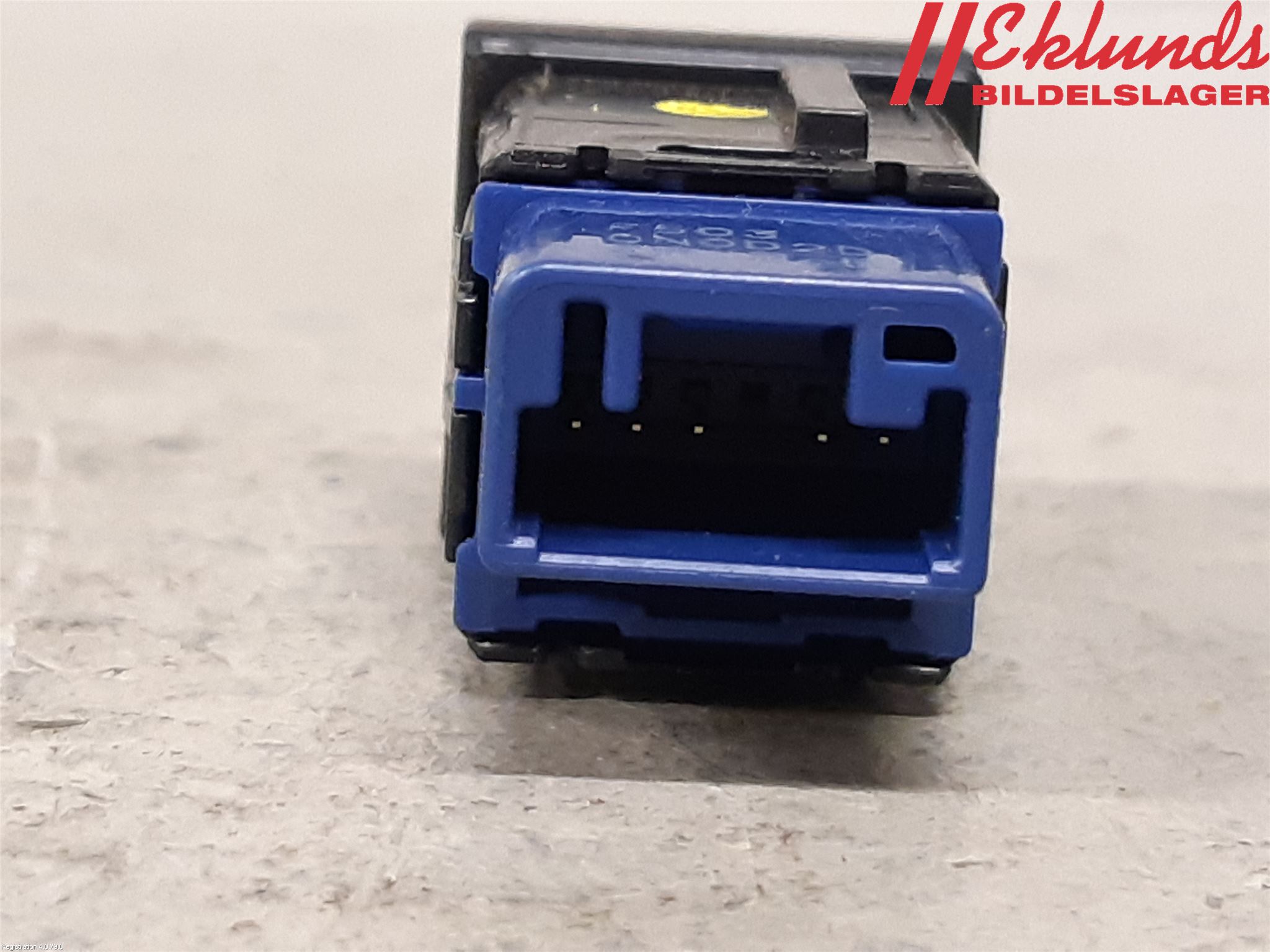 Toyota COROLLA 19- Strömställare Elruta