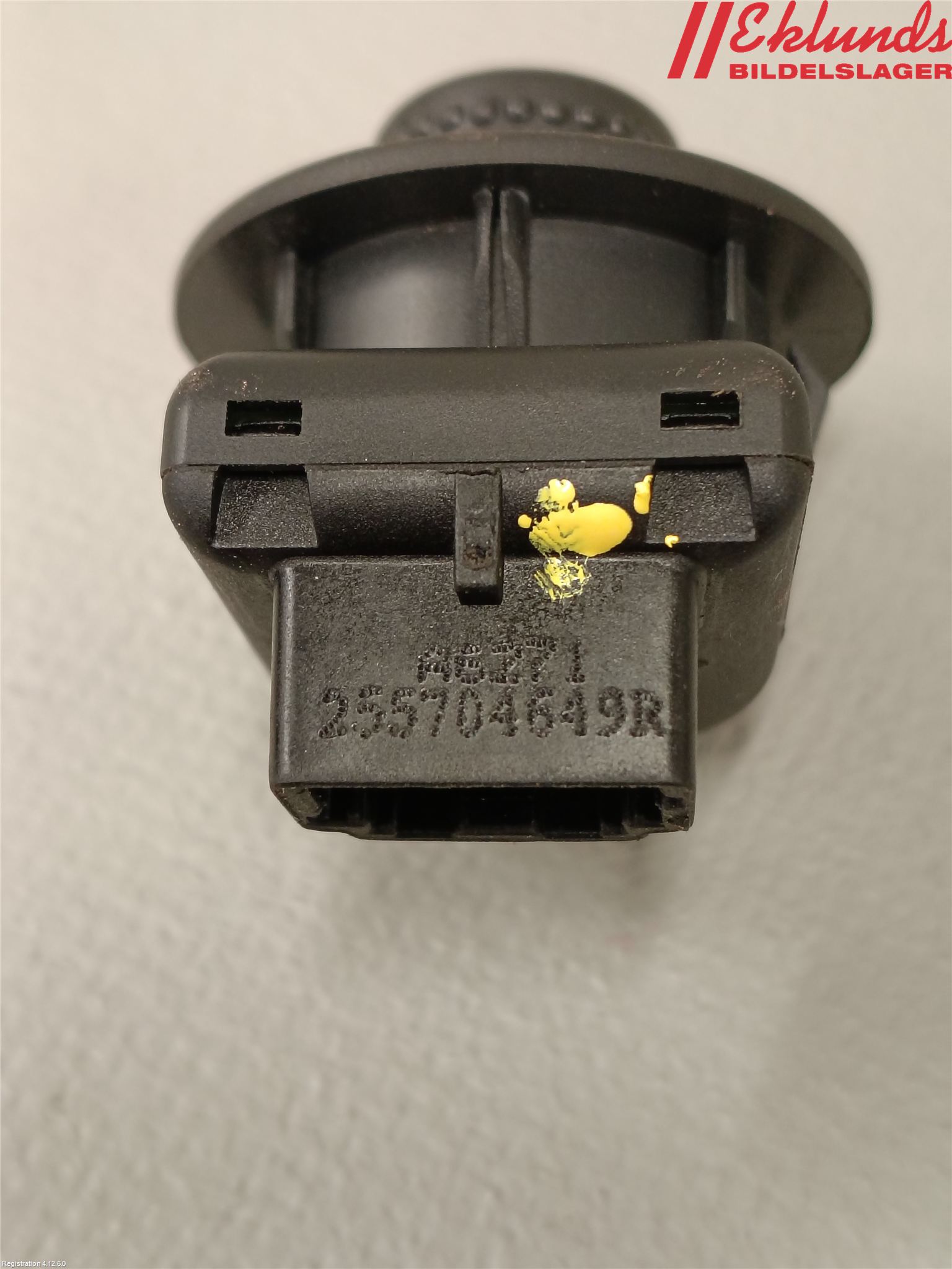 Fiat TALENTO 16- Strömställare Spegel